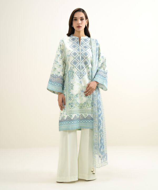 3 Piece - Embroidered Lawn Suit