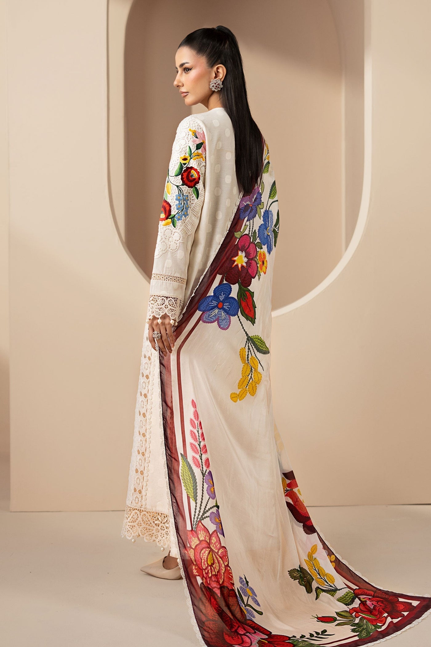 3 Piece Embroidered Jacquard Lawn Suit