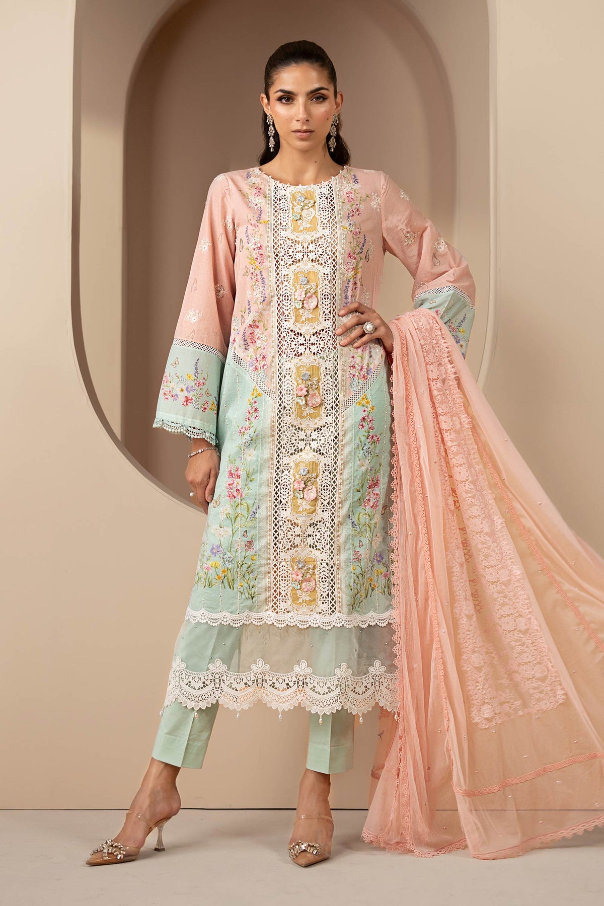 3 Piece Embroidered Lawn Suit - DS2606A-SML-00A