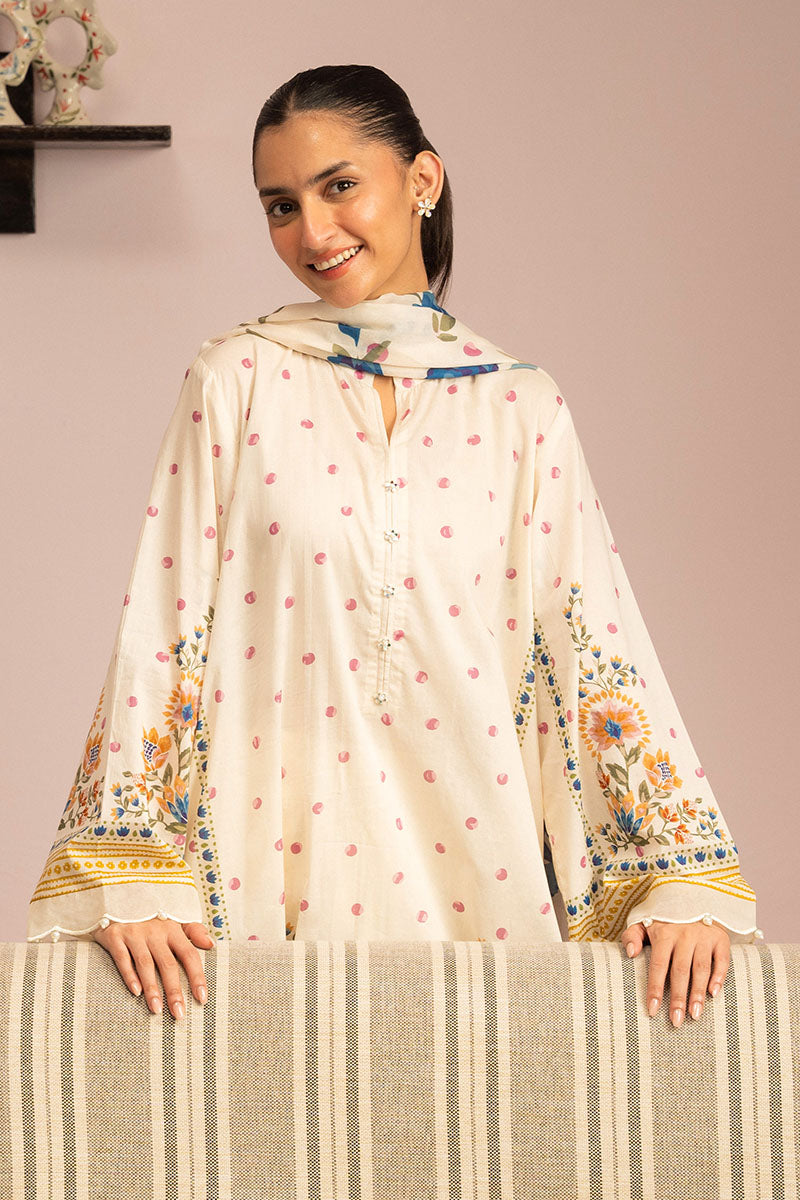 https://cdn.shopify.com/s/files/1/0178/4492/8612/files/DailyLawn_0007_DSC03634.jpg?v=1750241012