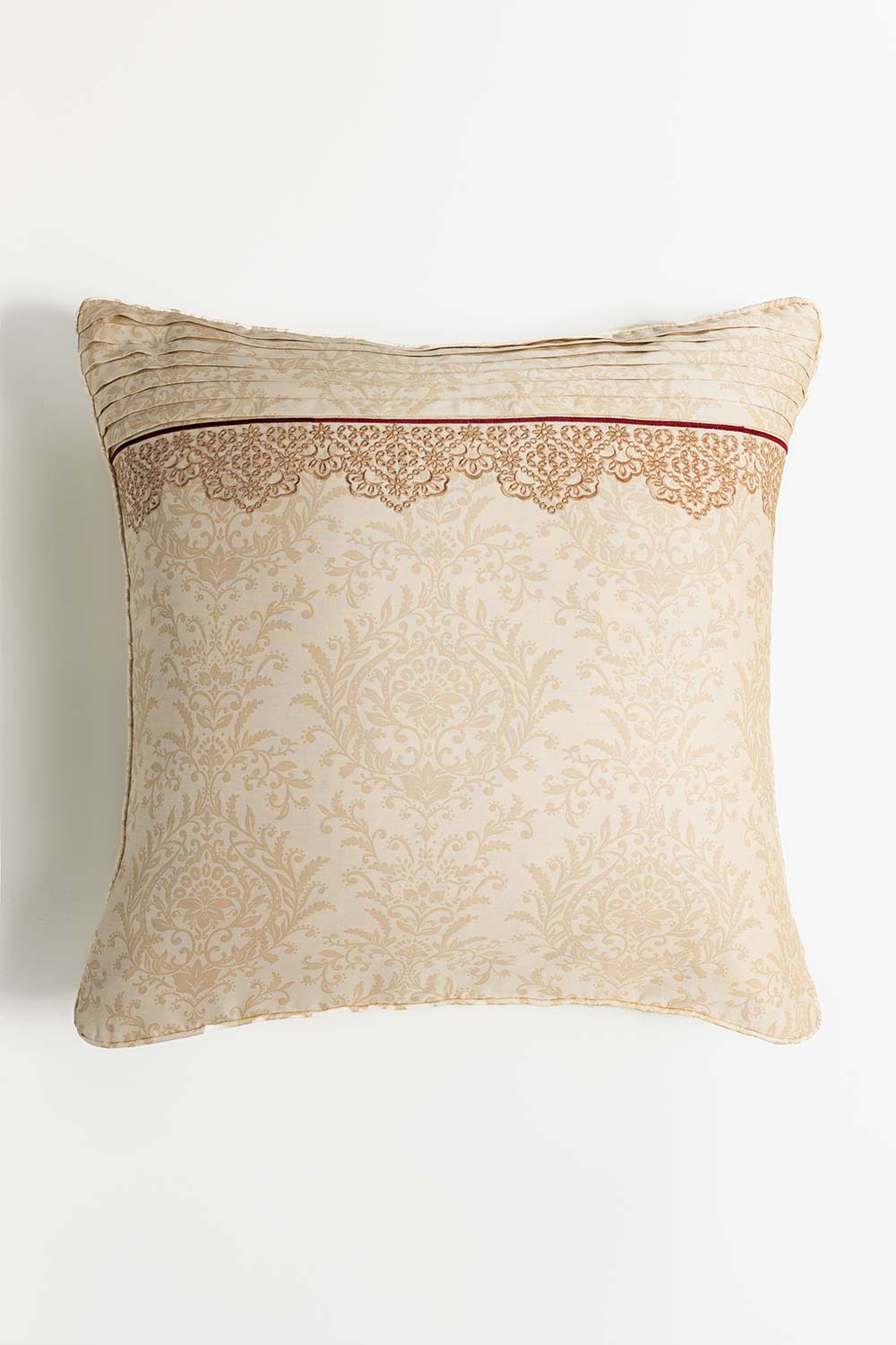 https://cdn.shopify.com/s/files/1/0706/3253/8159/files/Daisy-Rose-T-200-Euro-Sham-Cushion-Cover-Set-Gulahmed-front_1.jpg?v=1761815617