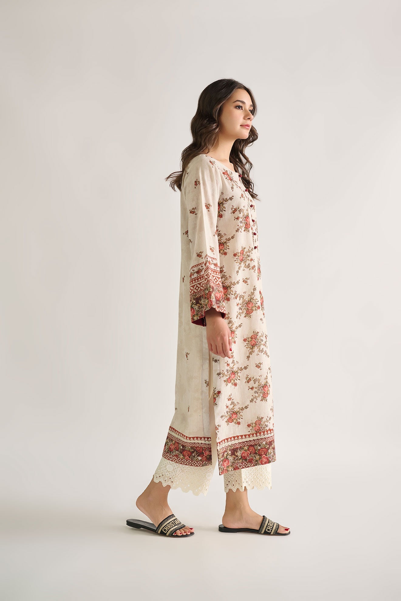 https://cdn.shopify.com/s/files/1/0587/3080/7460/products/Dc-0463_3.jpg?v=1736415189