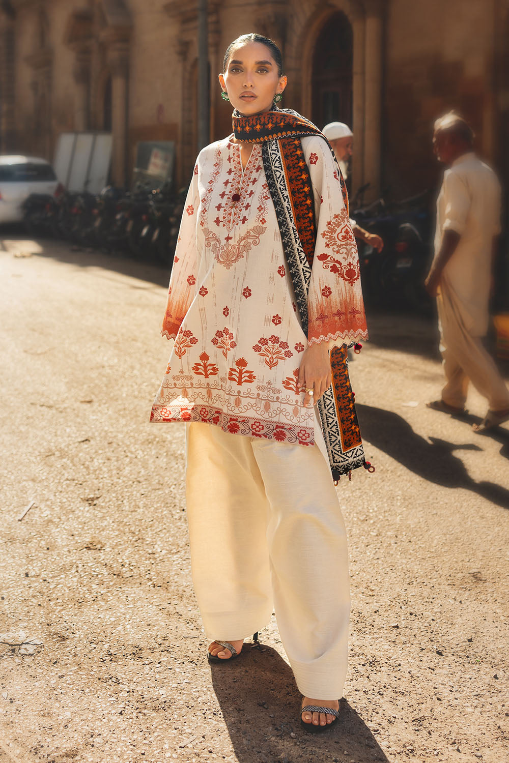 3 Piece Digital Printed Linen Khaddar Suit with Dupatta