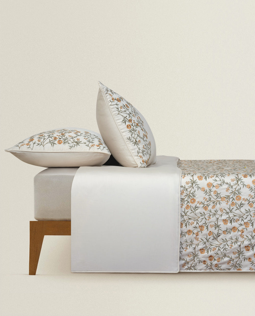 Ditsy Flora Embroidered Quilt Cover Set