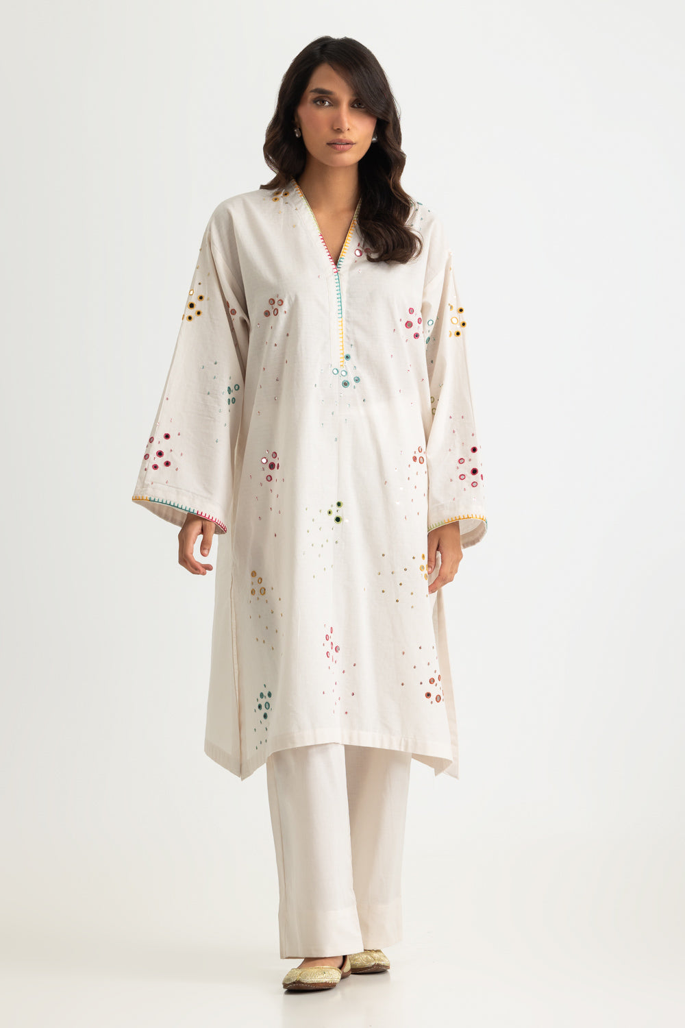 Dobby Embroidered Shirt And Dyed Trouser