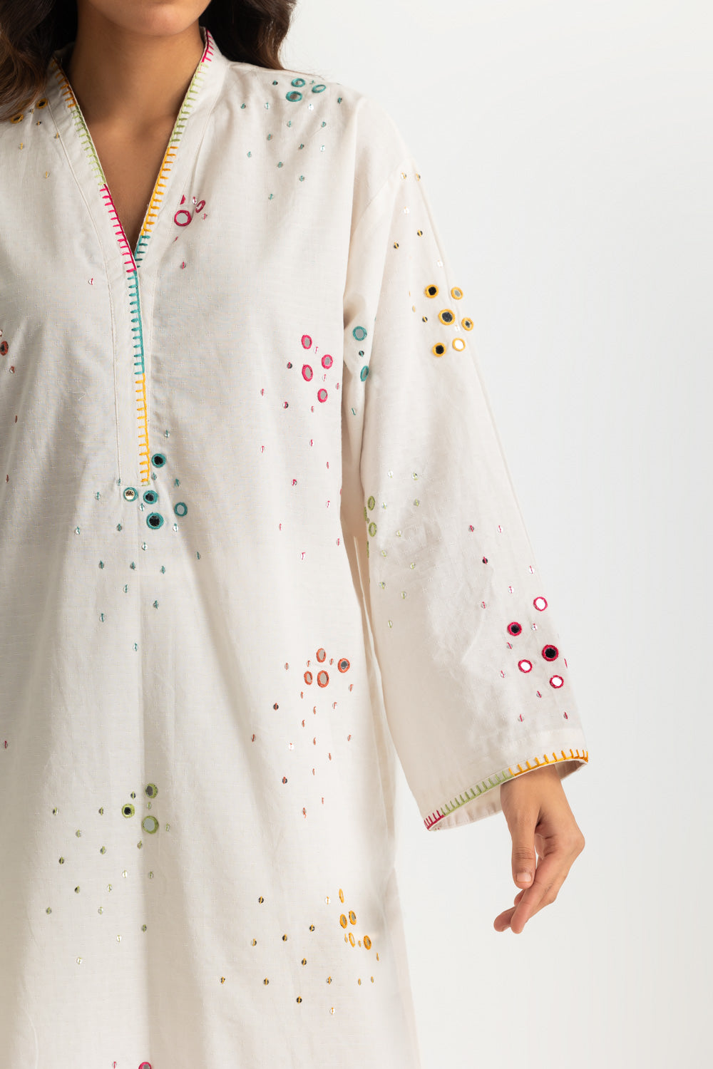 Dobby Embroidered Shirt And Dyed Trouser