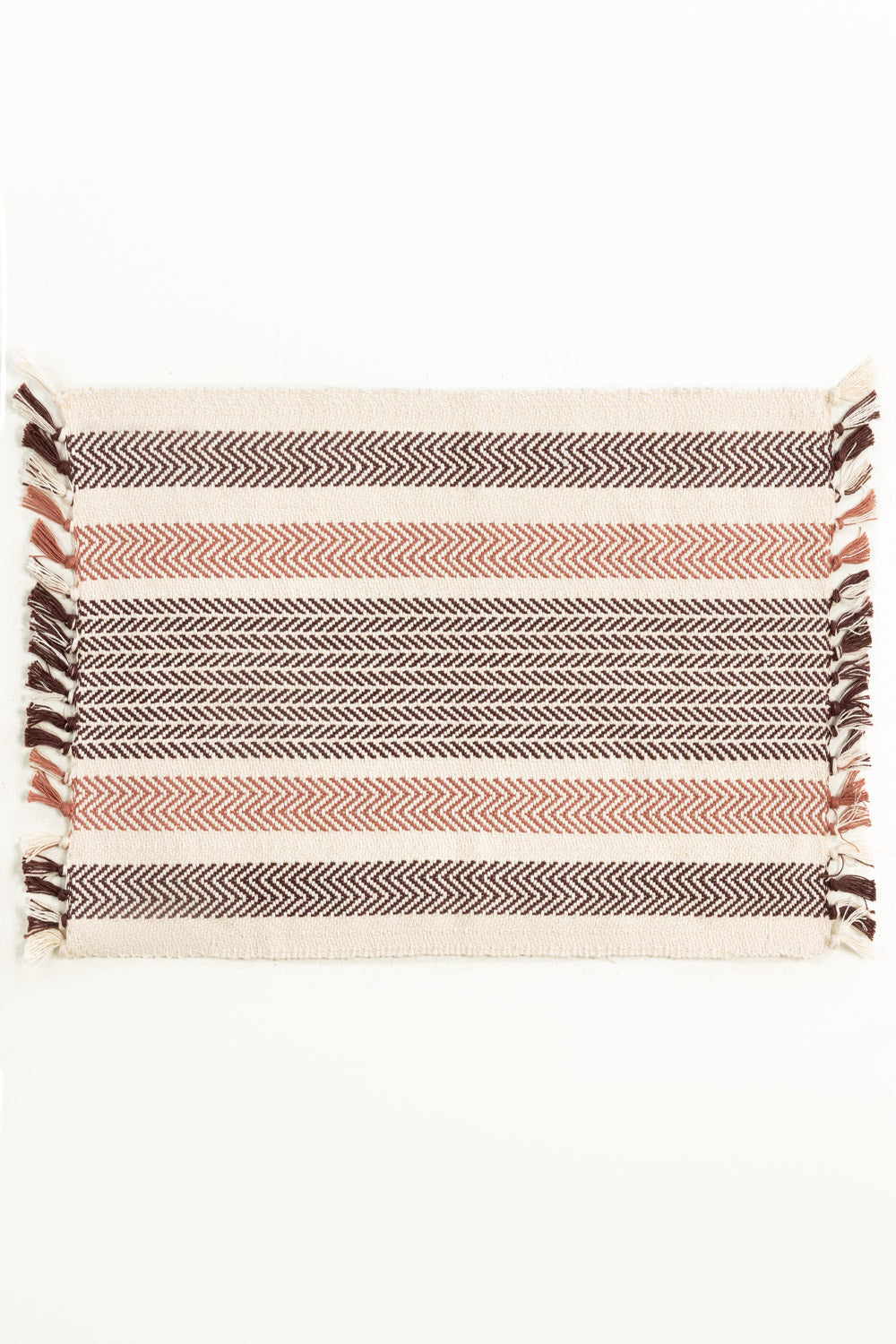 https://cdn.shopify.com/s/files/1/0706/3253/8159/files/DobbyFabric02Placemat_1.jpg?v=1774591132