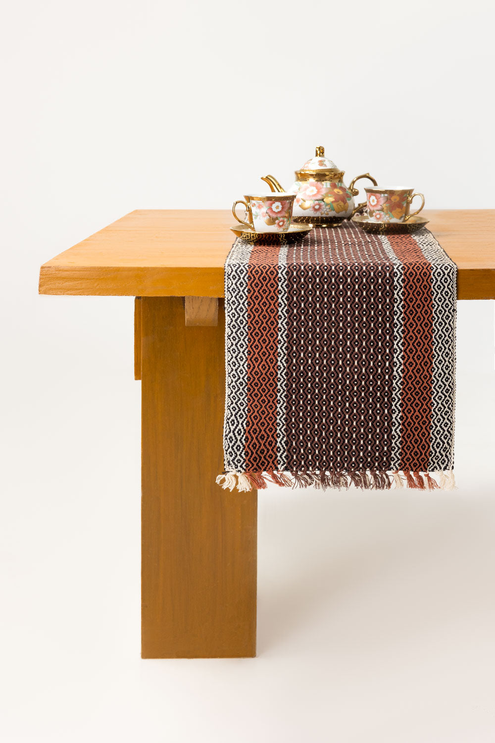 Dobby Fabric Runner