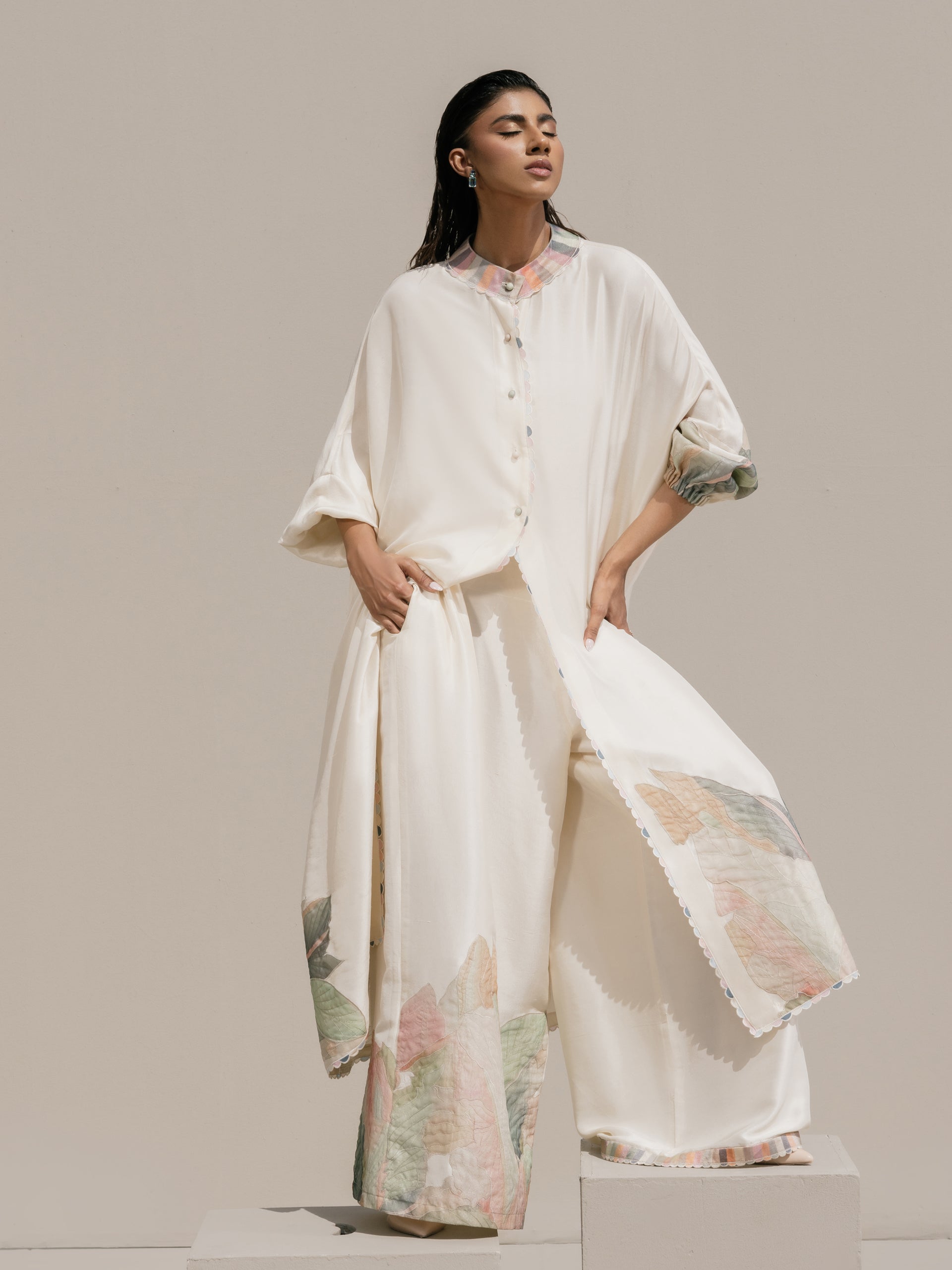 https://cdn.shopify.com/s/files/1/0768/4872/6205/files/Dove-1.jpg?v=1777664182