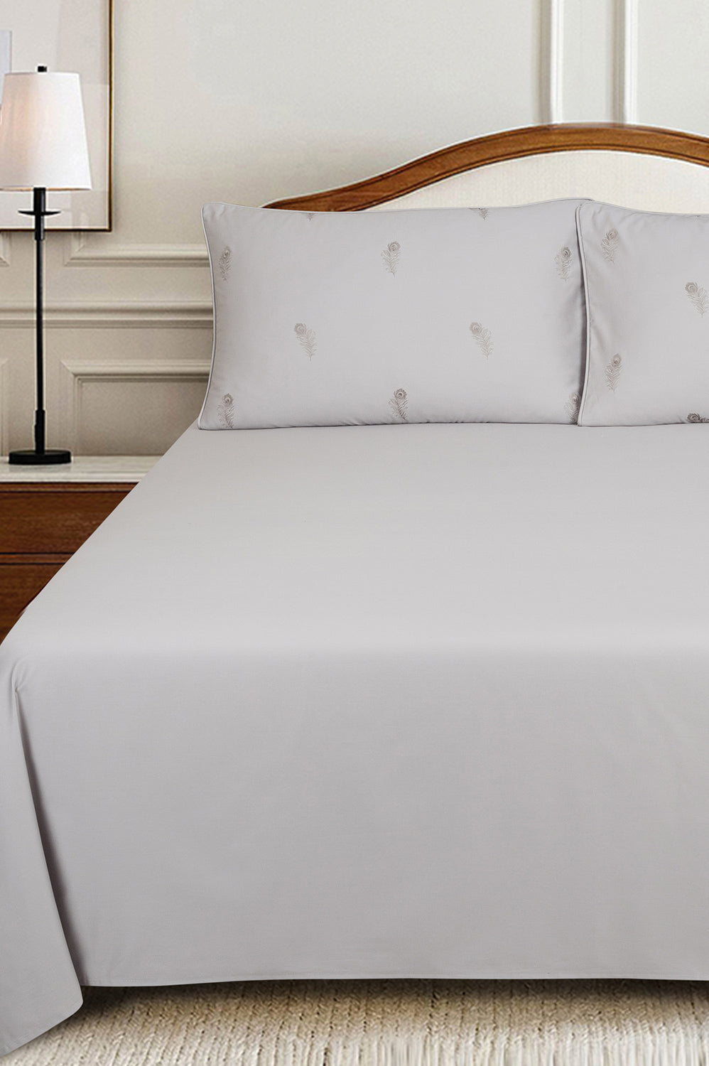 Dove T-400 Embroidered Bed Sheet Set