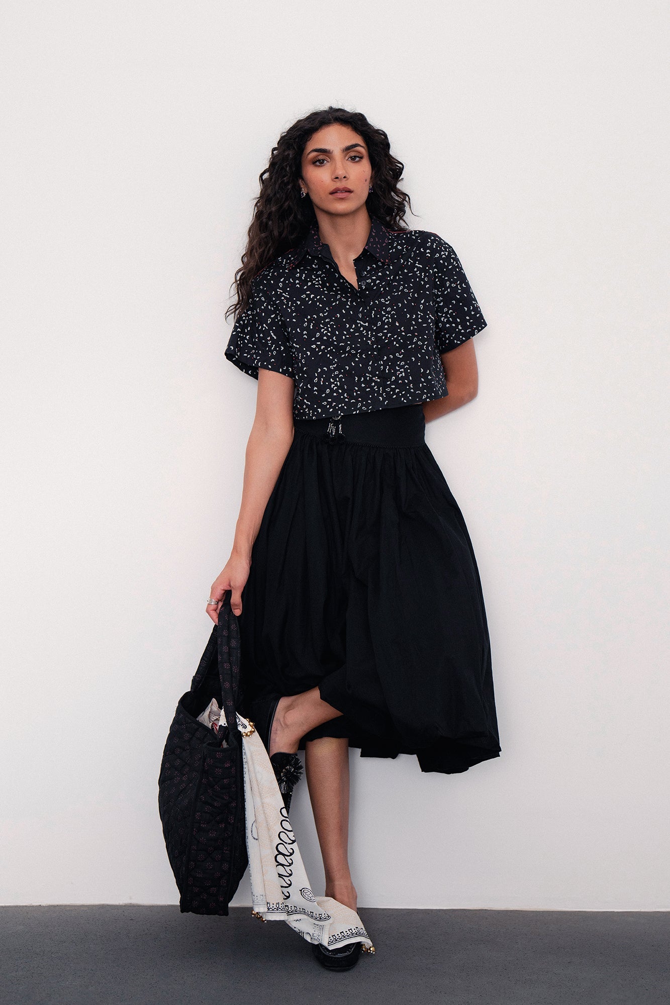 CROPPED BUTTON DOWN SHIRT (E0024/120/902)