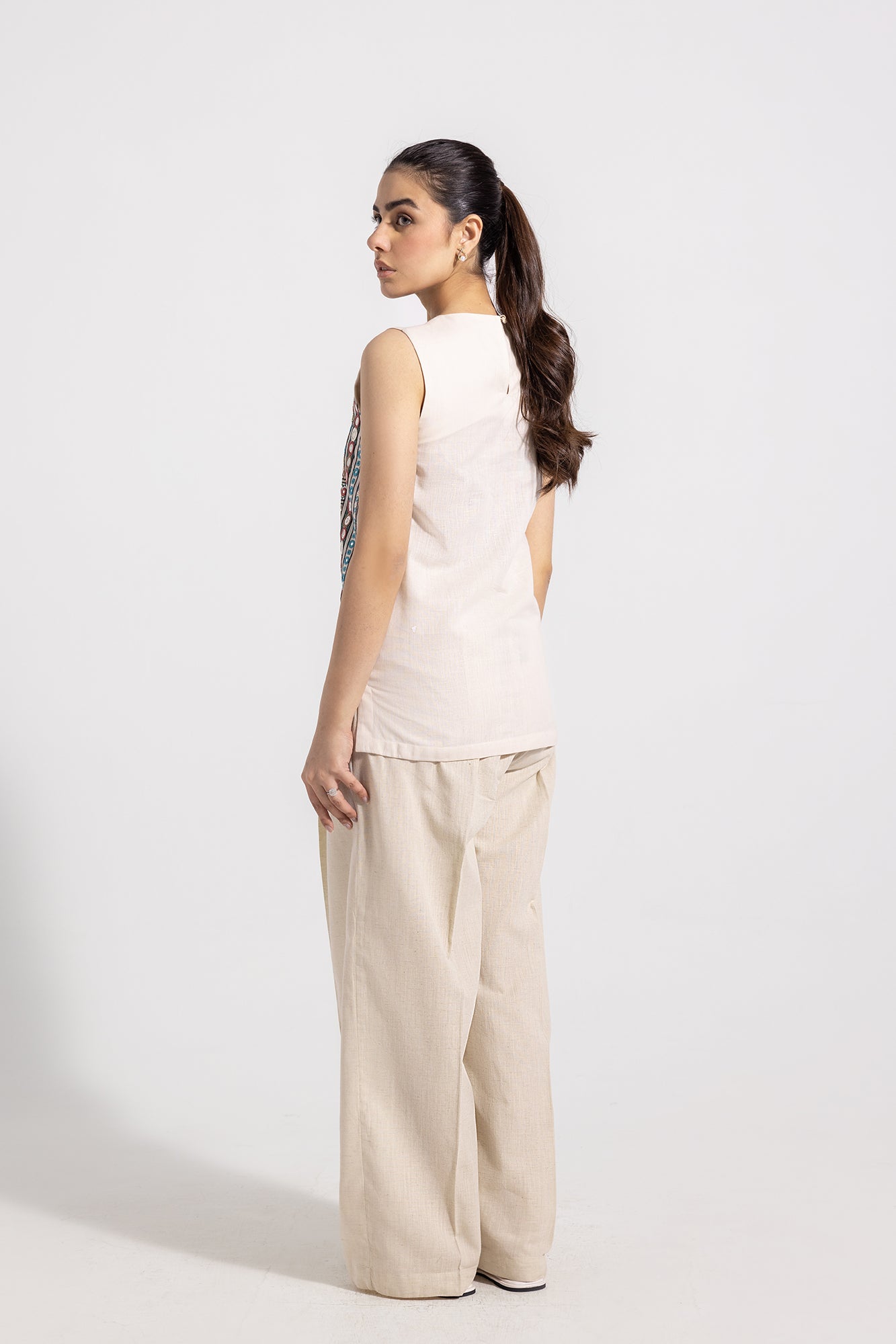 https://cdn.shopify.com/s/files/1/2290/7917/files/E0026-119_5.jpg?v=1738306967