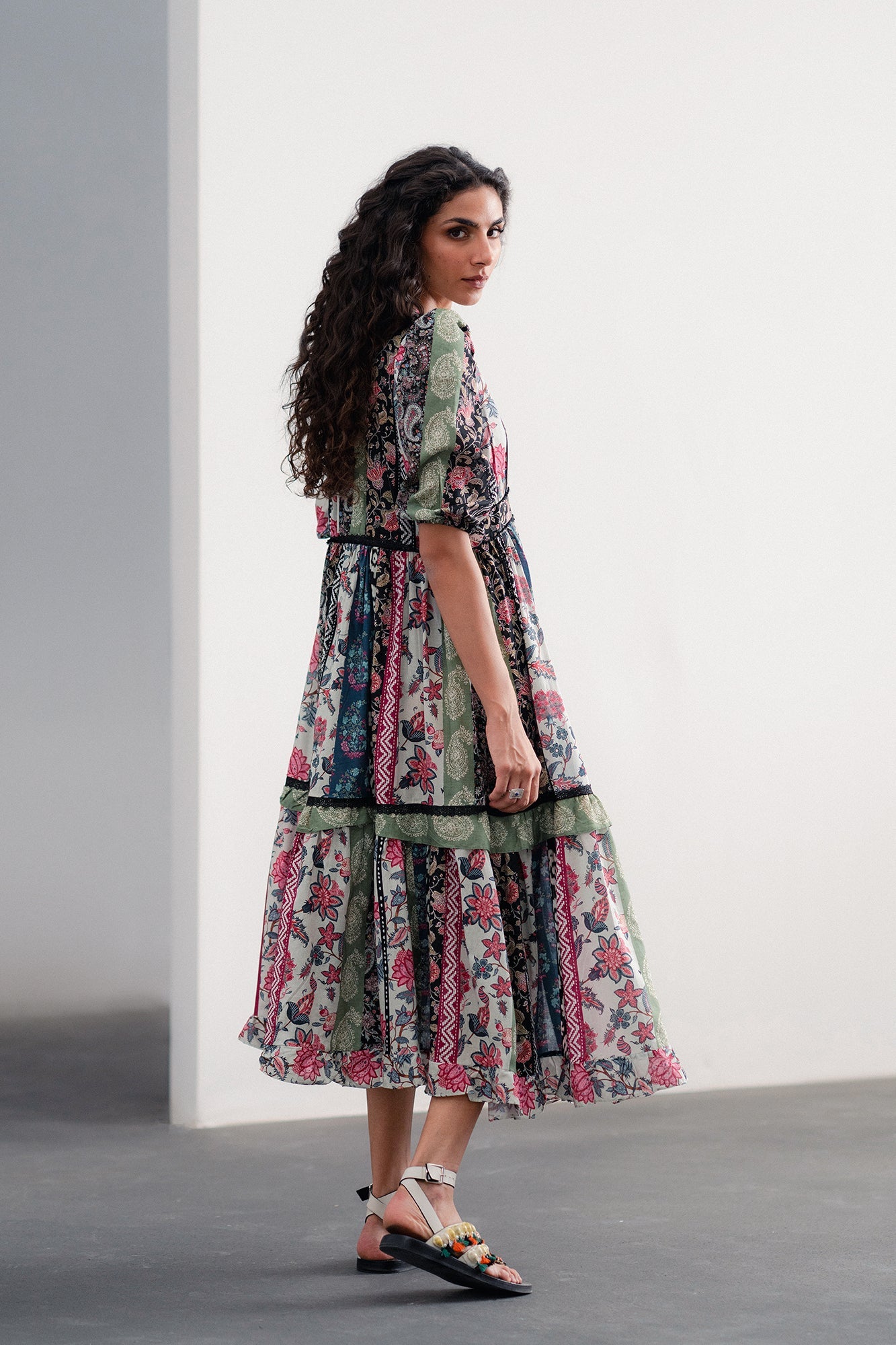 DRESS (E0041/120/002)