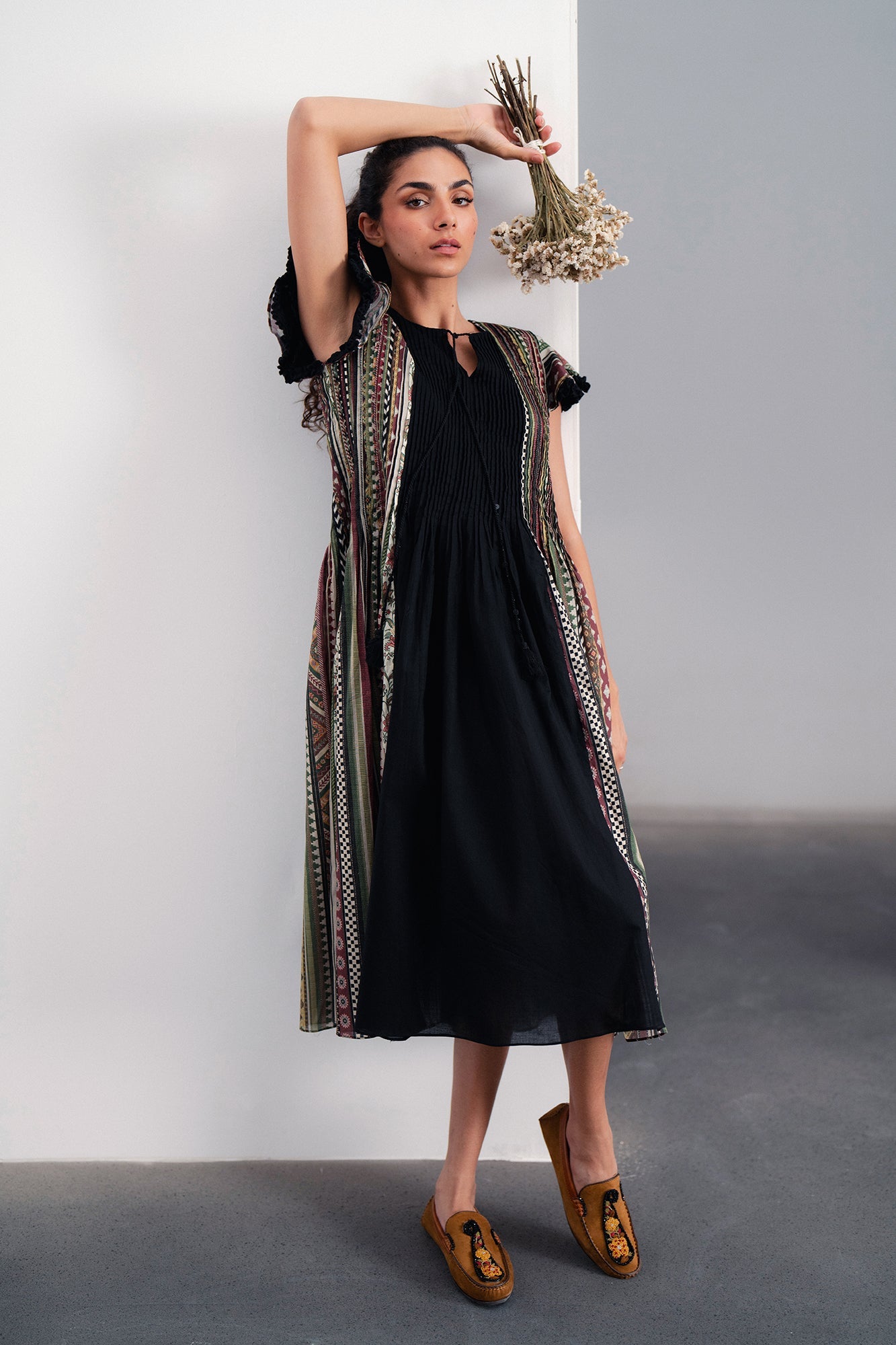 DRESS (E0042/120/902)