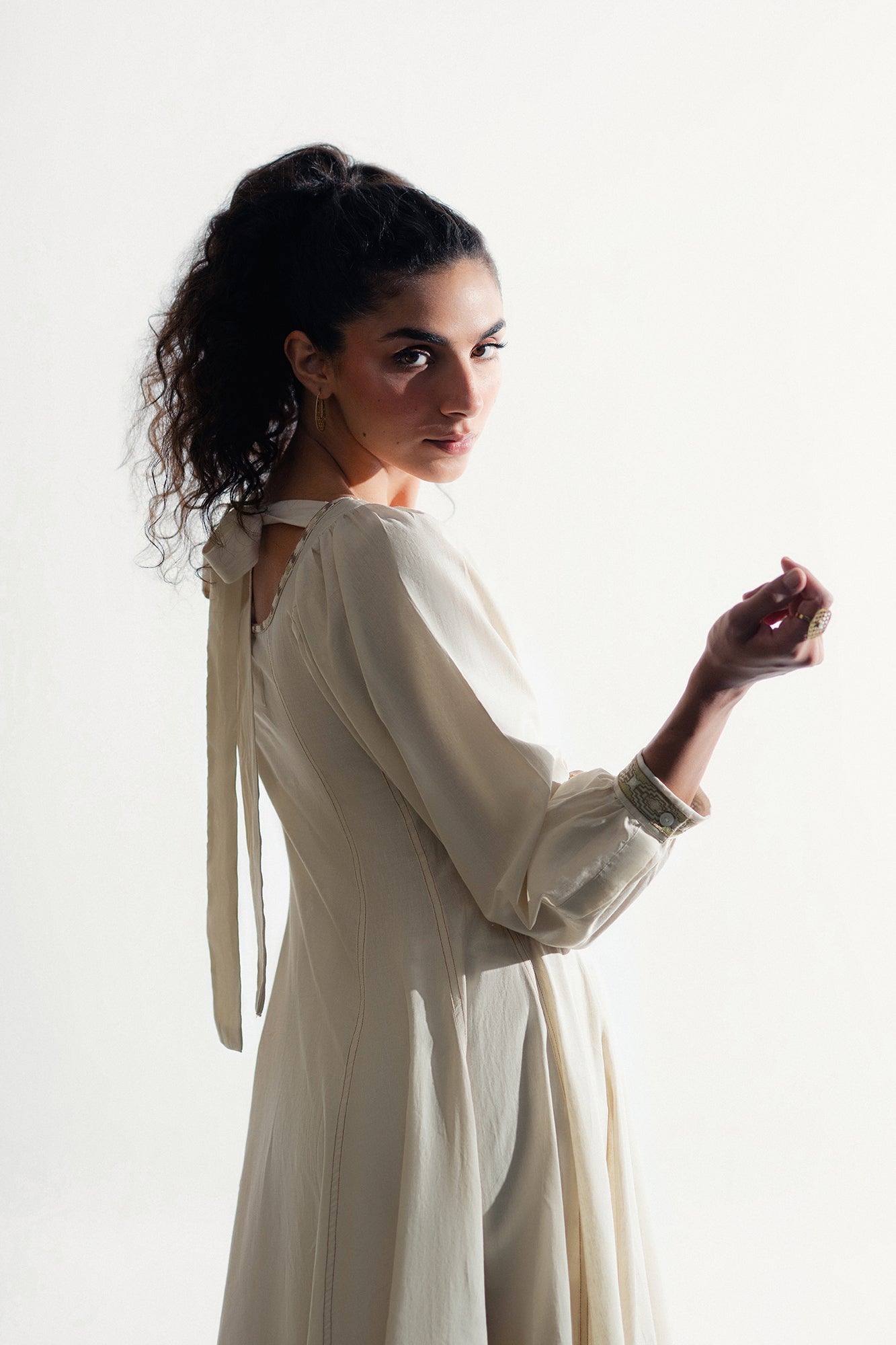 DRESS (E0044/120/002)