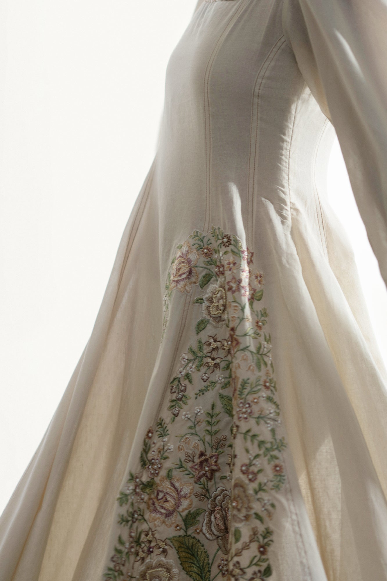 DRESS (E0044/120/002)