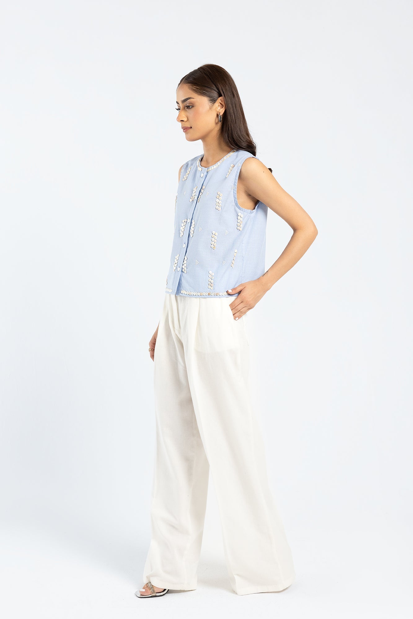 https://cdn.shopify.com/s/files/1/2290/7917/files/E0047-119-632_2_d9ee37ab-84b7-4b77-80c5-3cdcf73344e9.jpg?v=1738306486