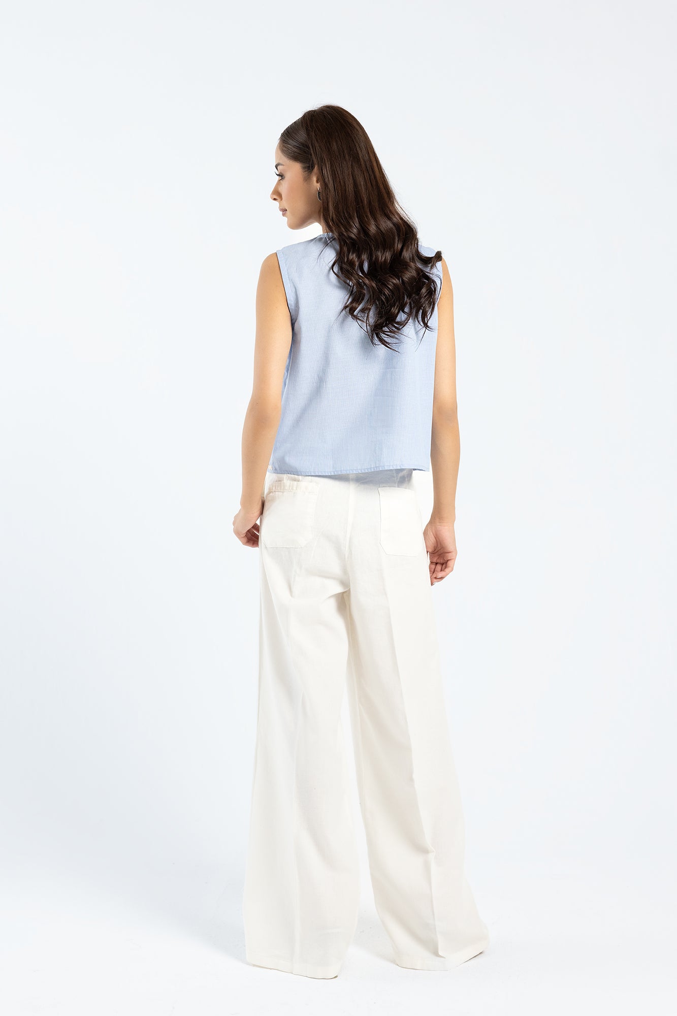 https://cdn.shopify.com/s/files/1/2290/7917/files/E0047-119-632_3_7575a0d5-af99-46e0-80f2-5fe2a437c9ce.jpg?v=1738306486