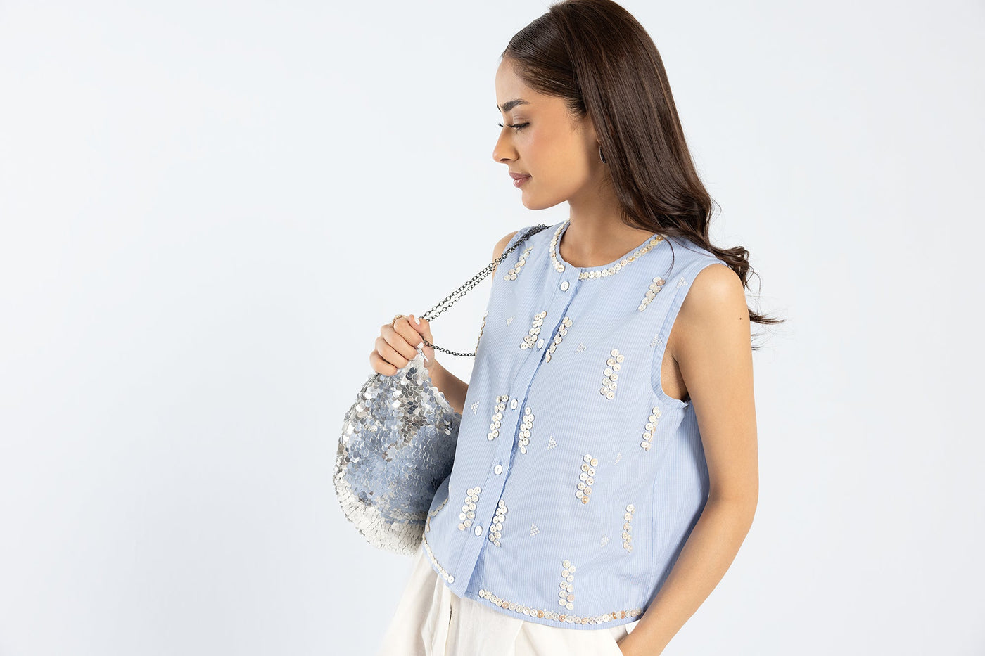 https://cdn.shopify.com/s/files/1/2290/7917/files/E0047-119-632_5.jpg?v=1738306486