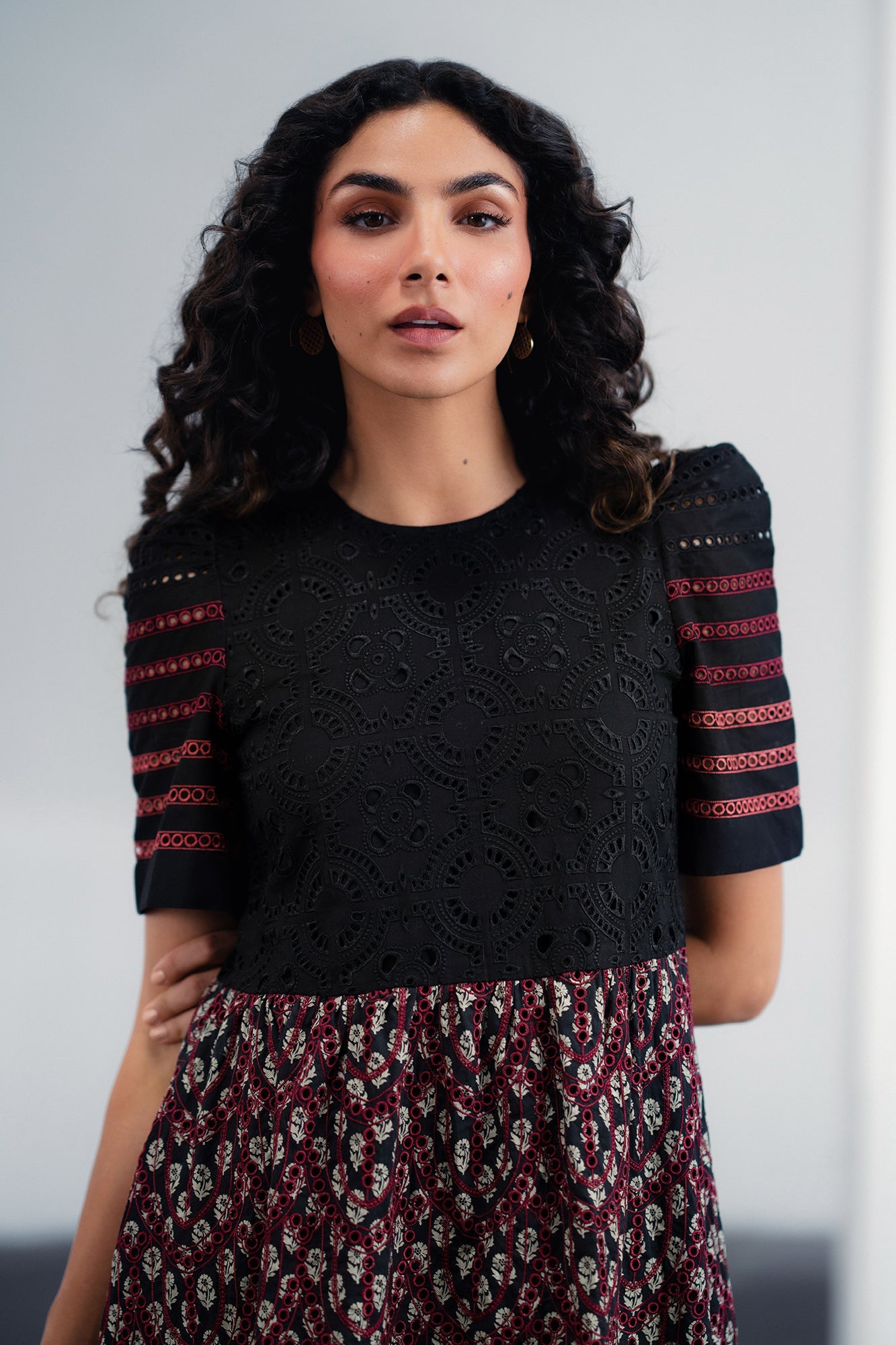 DRESS (E0047/120/902)