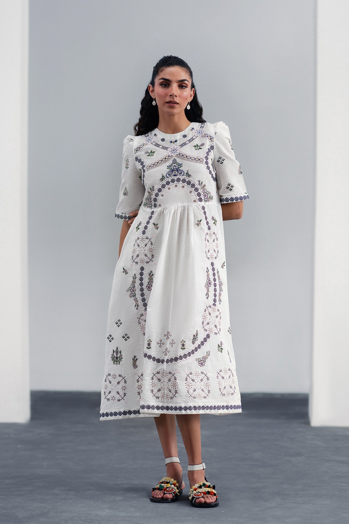 https://cdn.shopify.com/s/files/1/2290/7917/files/E0048-120-001_2_7b1a0ad1-120e-48f2-96ea-a9a5e8c72b71.jpg?v=1754645515