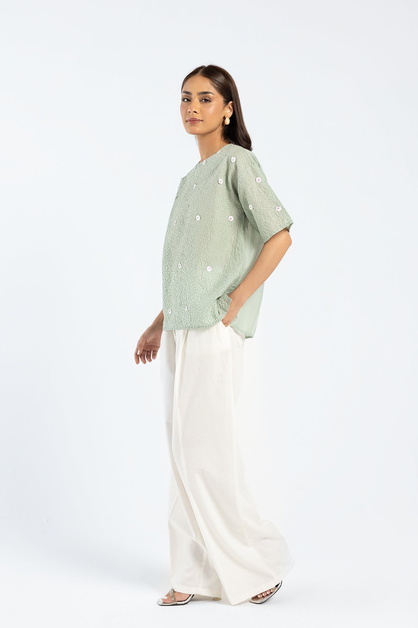 https://cdn.shopify.com/s/files/1/2290/7917/files/E0065-119-617_2.jpg?v=1738306837