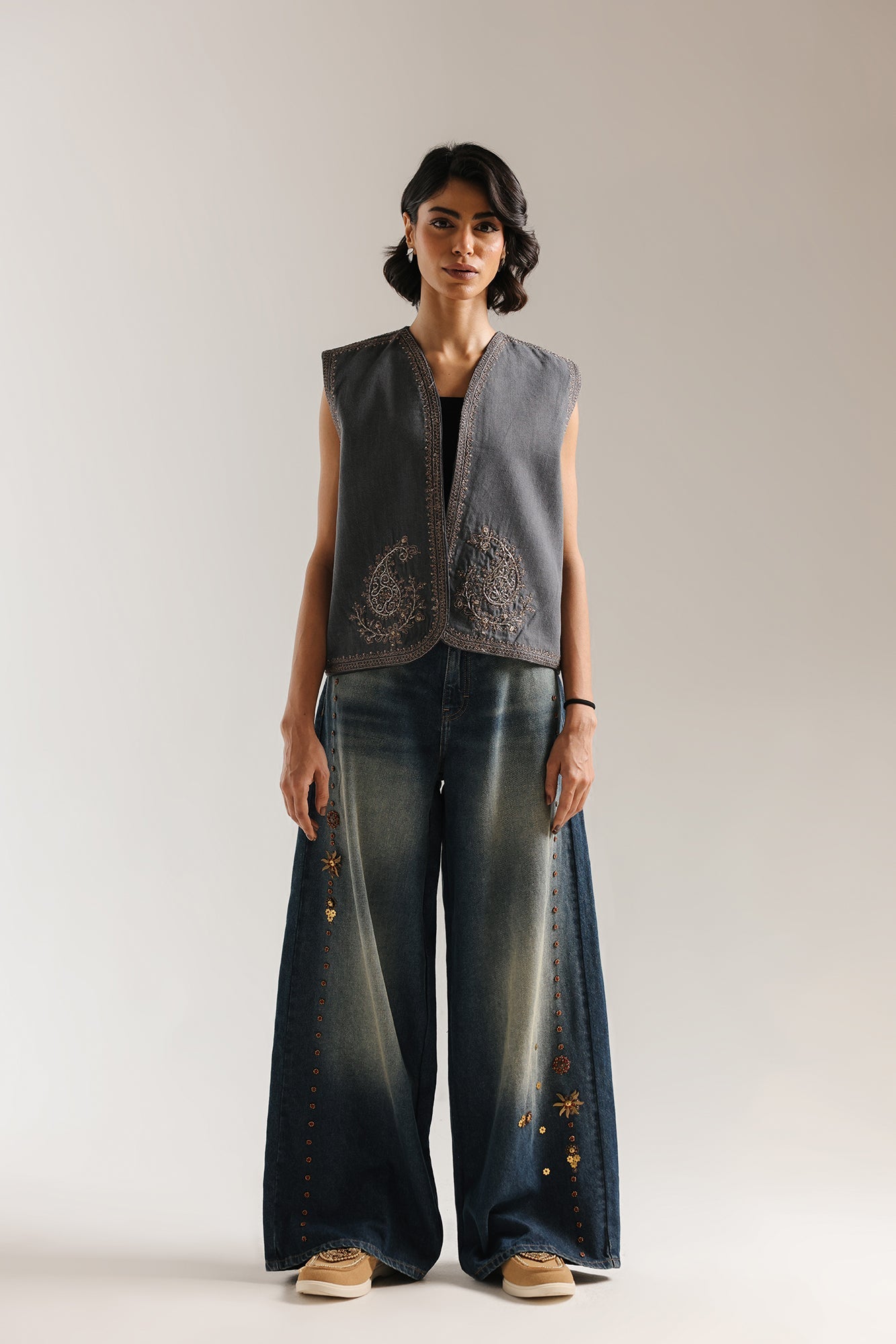 WAISTCOAT (E0069/120/904)