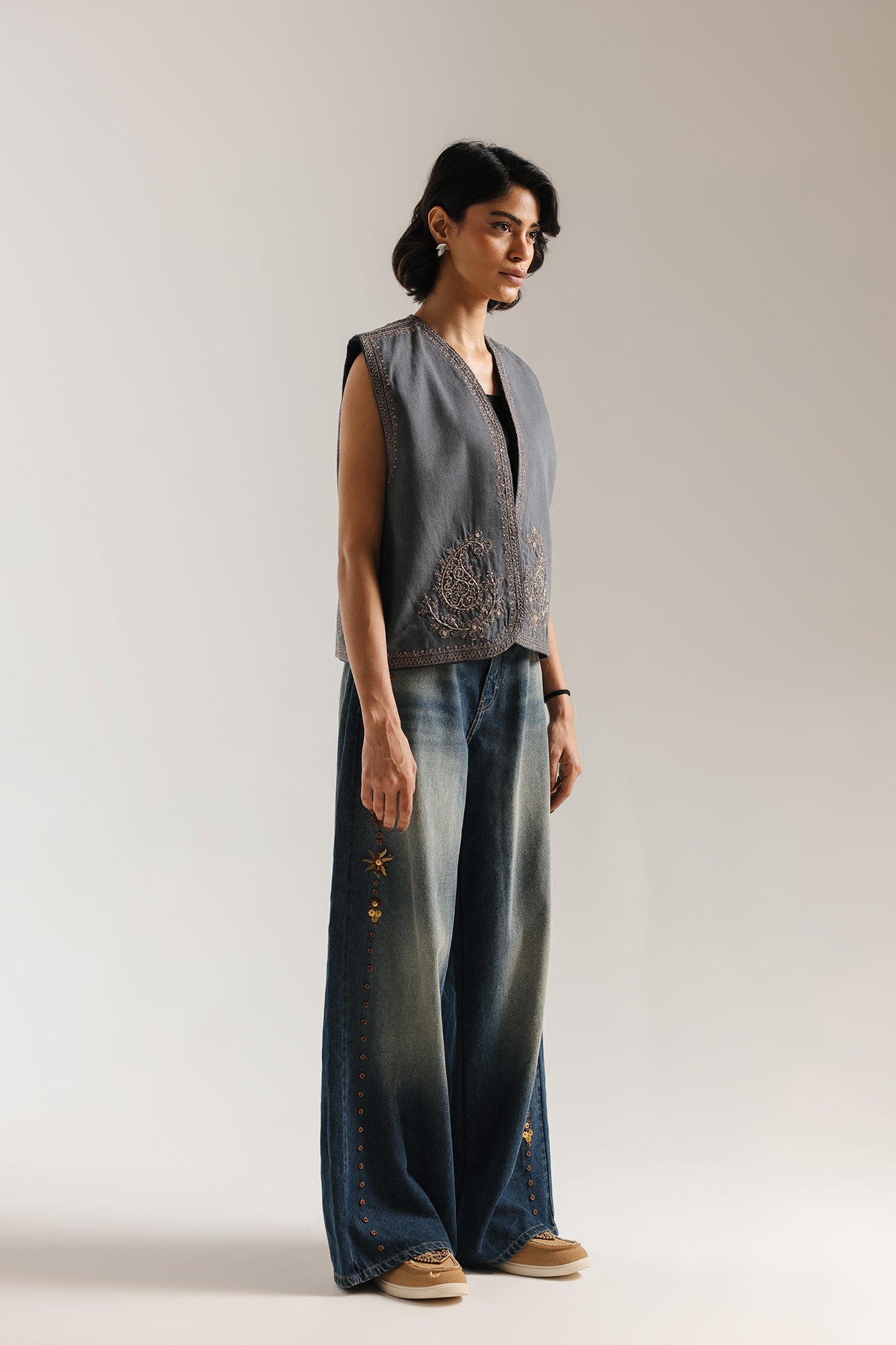 WAISTCOAT (E0069/120/904)
