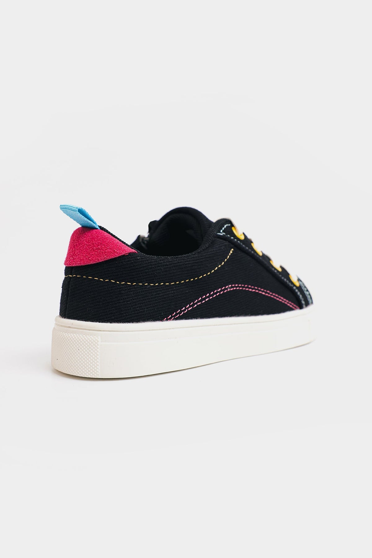 SNEAKERS (E0085/409/901)