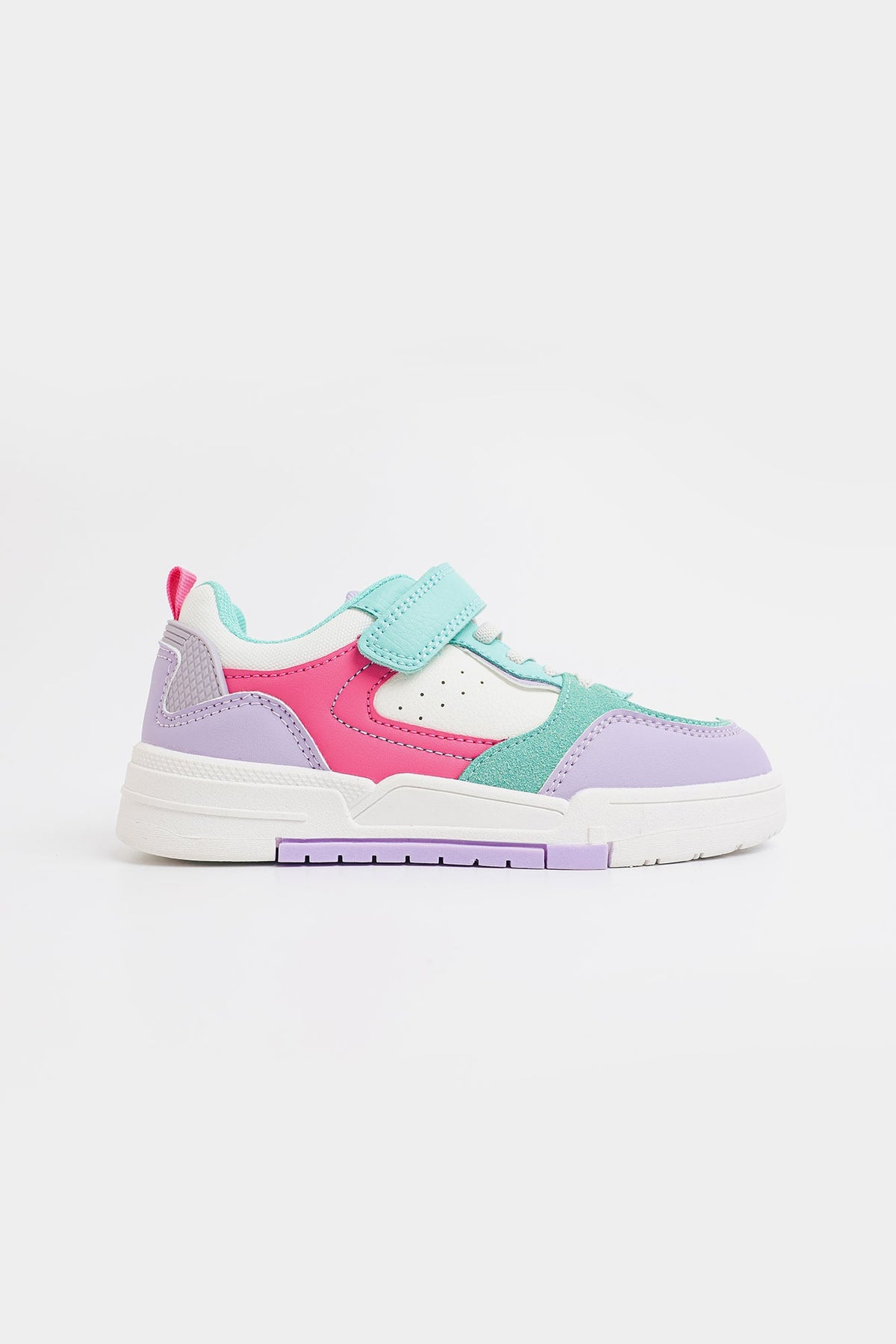 SNEAKERS (E0086/409/511)