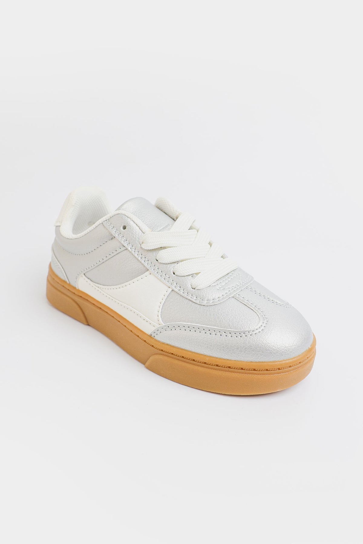 SNEAKERS (E0087/409/919)