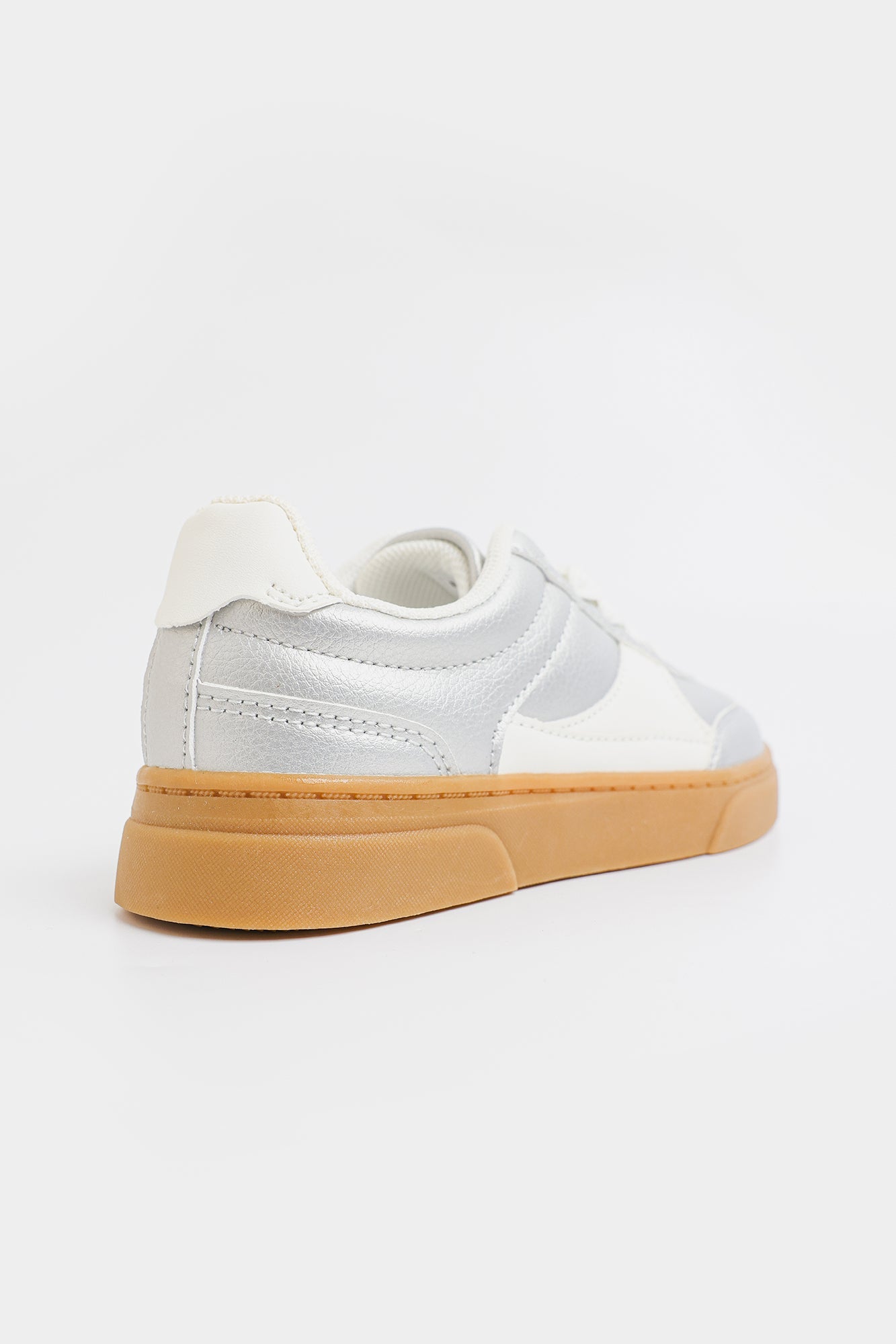 SNEAKERS (E0087/409/919)