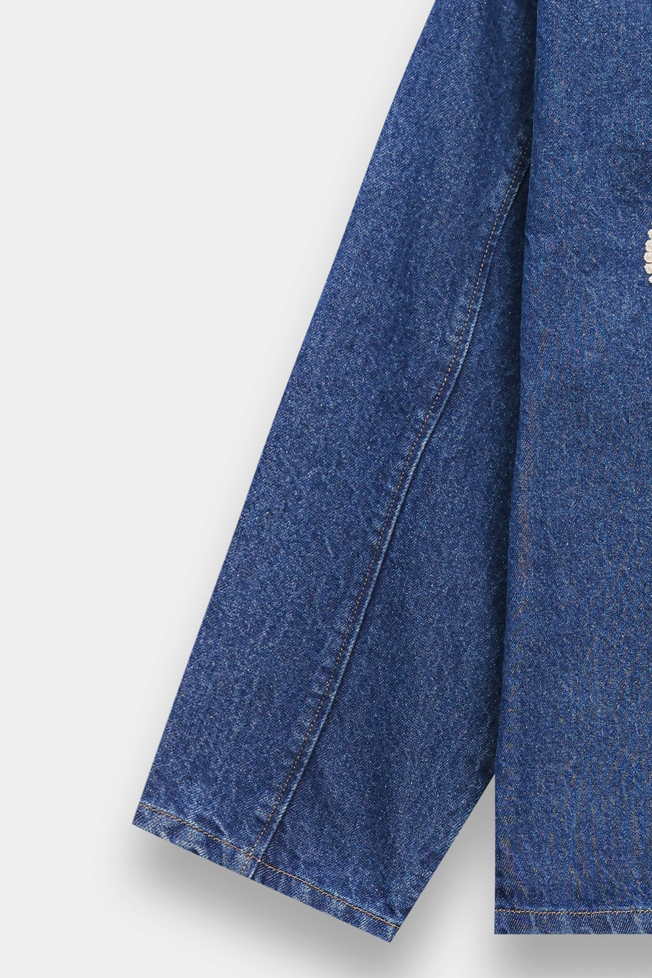 https://cdn.shopify.com/s/files/1/2290/7917/files/E0181-120-618_6.jpg?v=1765868350