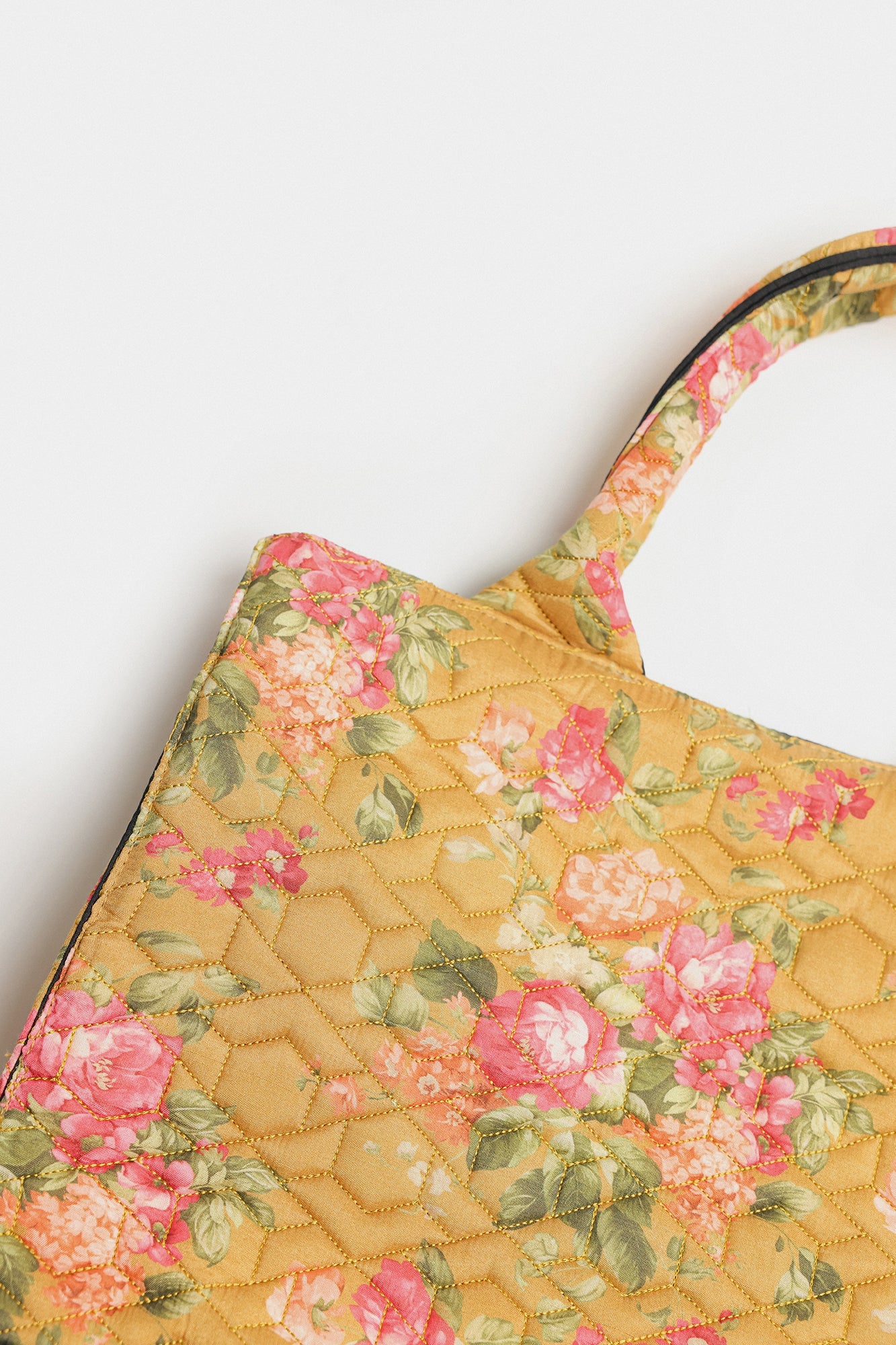 BAG (E0196/118/107)