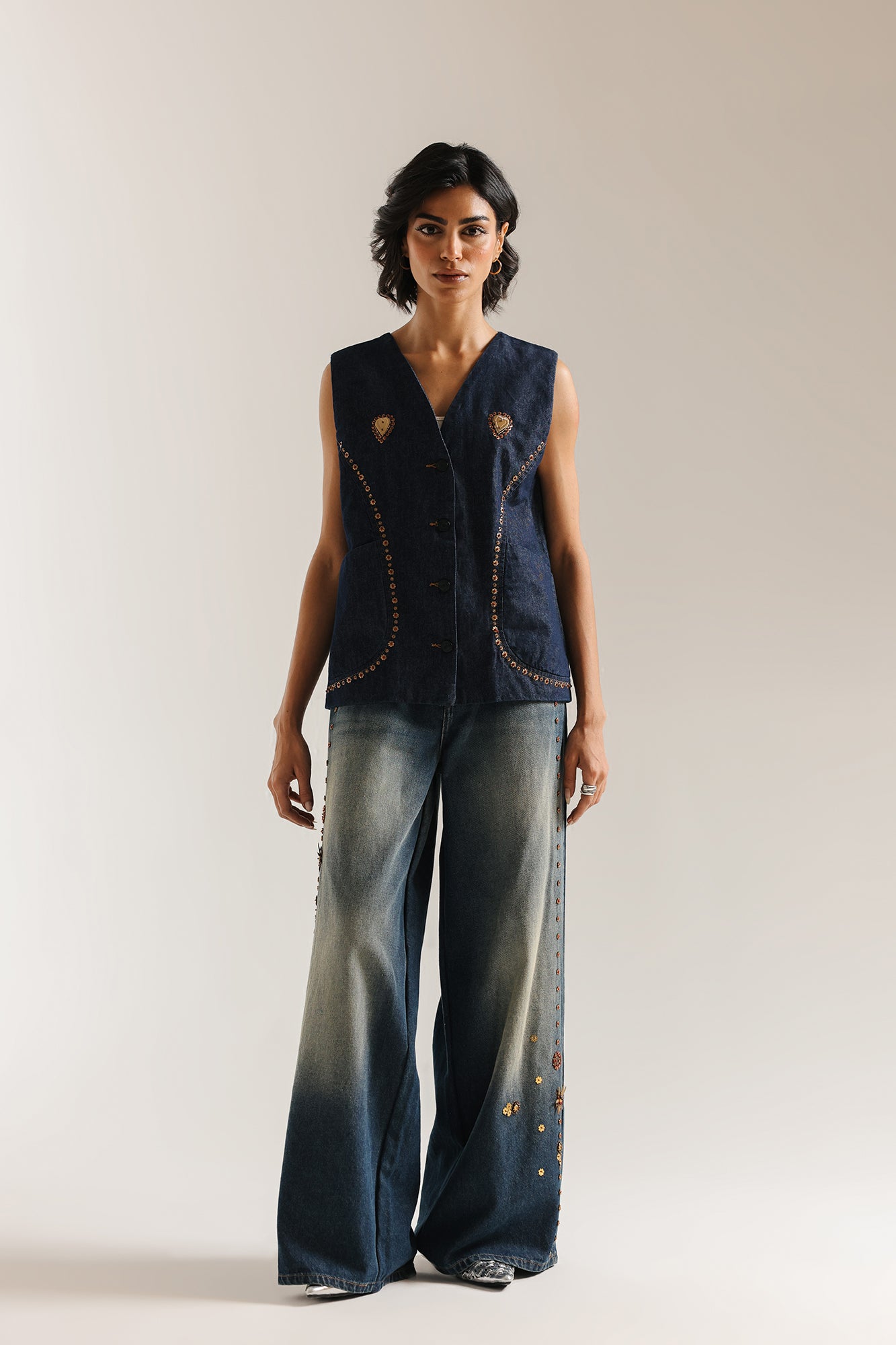 VEST (E0196/120/618)