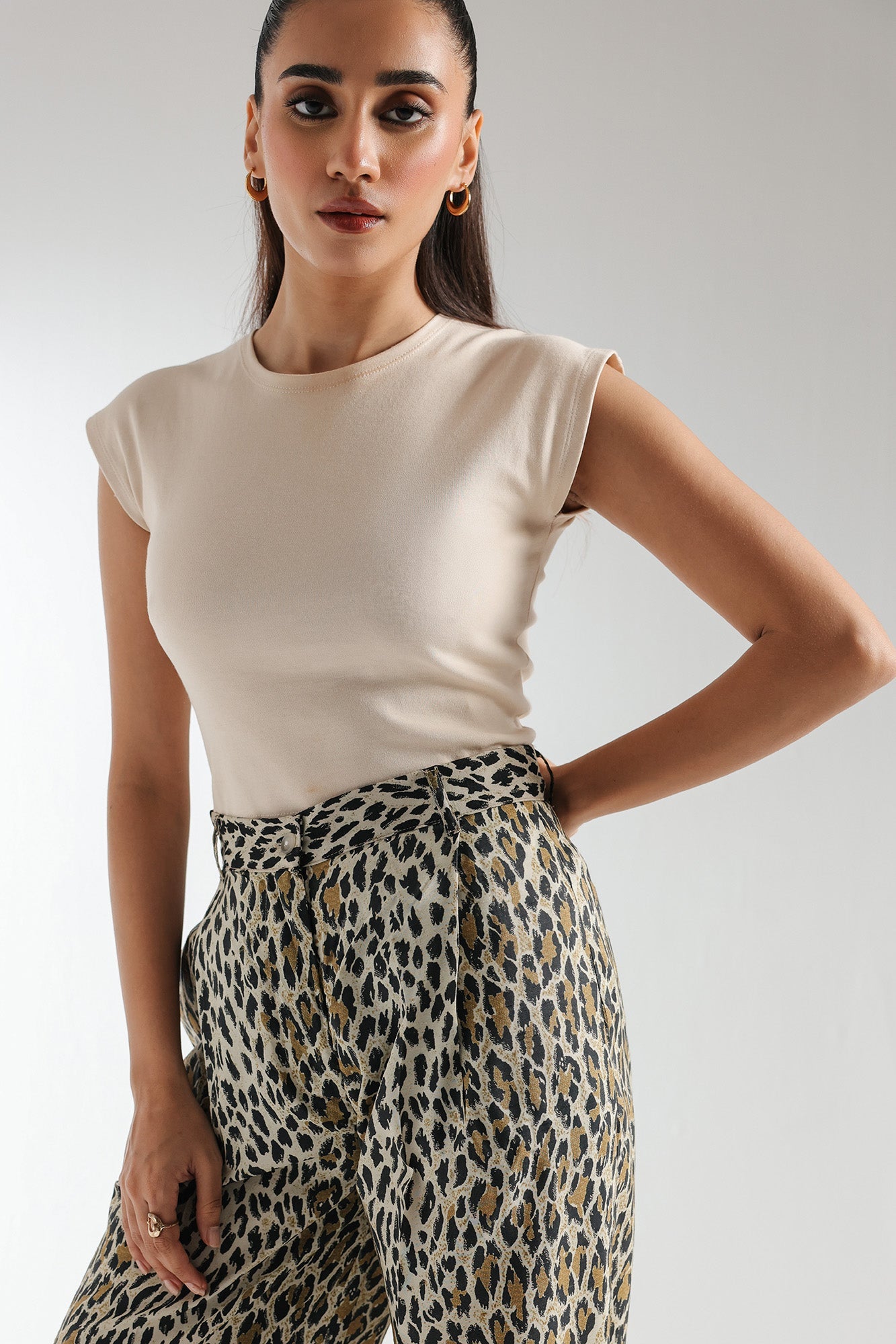 https://cdn.shopify.com/s/files/1/2290/7917/files/E0218-119-523_4.jpg?v=1738302060