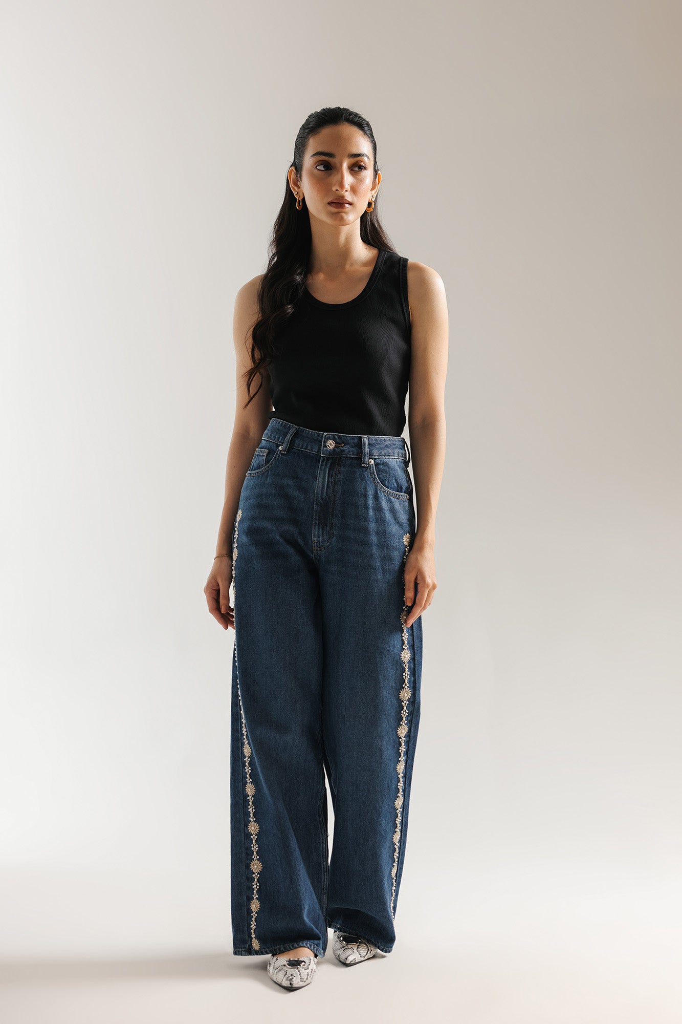 https://cdn.shopify.com/s/files/1/2290/7917/files/E0218-120-636_1.jpg?v=1765868642