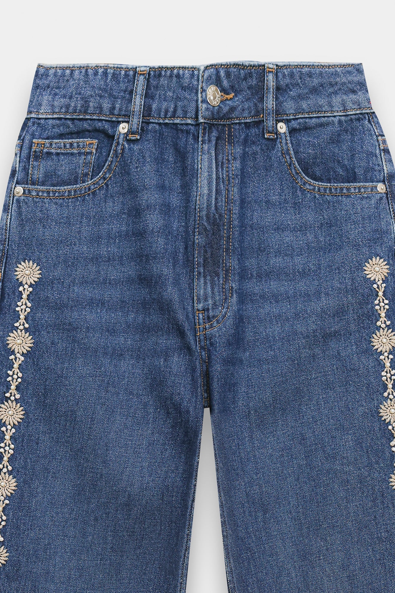 https://cdn.shopify.com/s/files/1/2290/7917/files/E0218-120-636_3_d3e34d1f-99ae-4be7-ac86-8f3932ea187d.jpg?v=1765868505