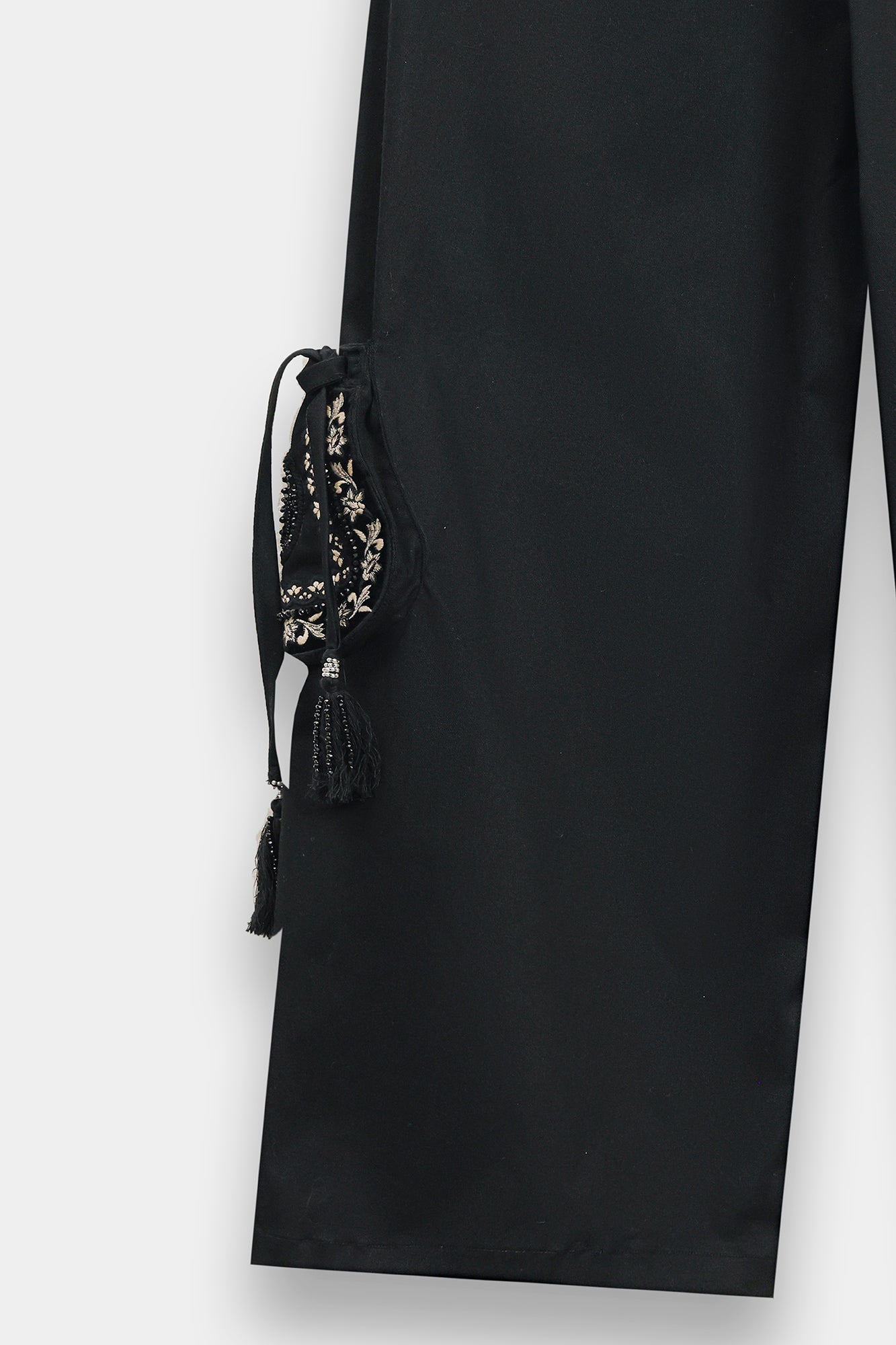 https://cdn.shopify.com/s/files/1/2290/7917/files/E0231-120-901_5_052d5582-77dd-4220-8ce1-c56d4cad4902.jpg?v=1773122731