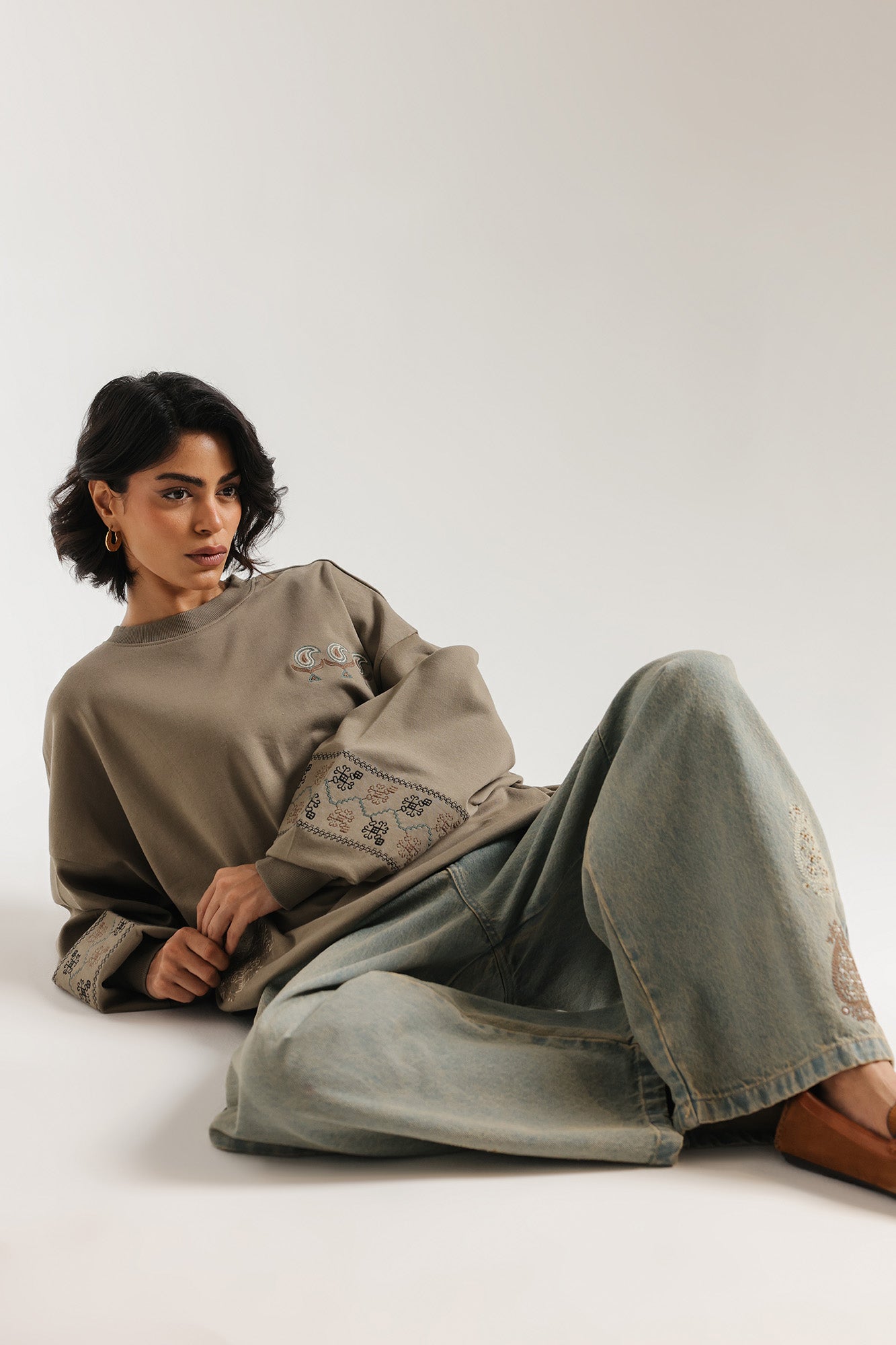 SWEATSHIRT (E0235/120/128)