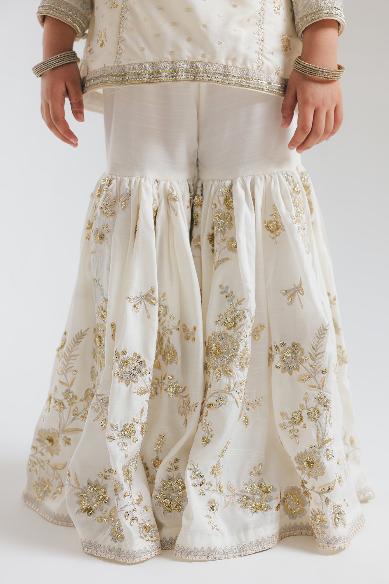 https://cdn.shopify.com/s/files/1/2290/7917/files/E0255-415-003_7.jpg?v=1764841474