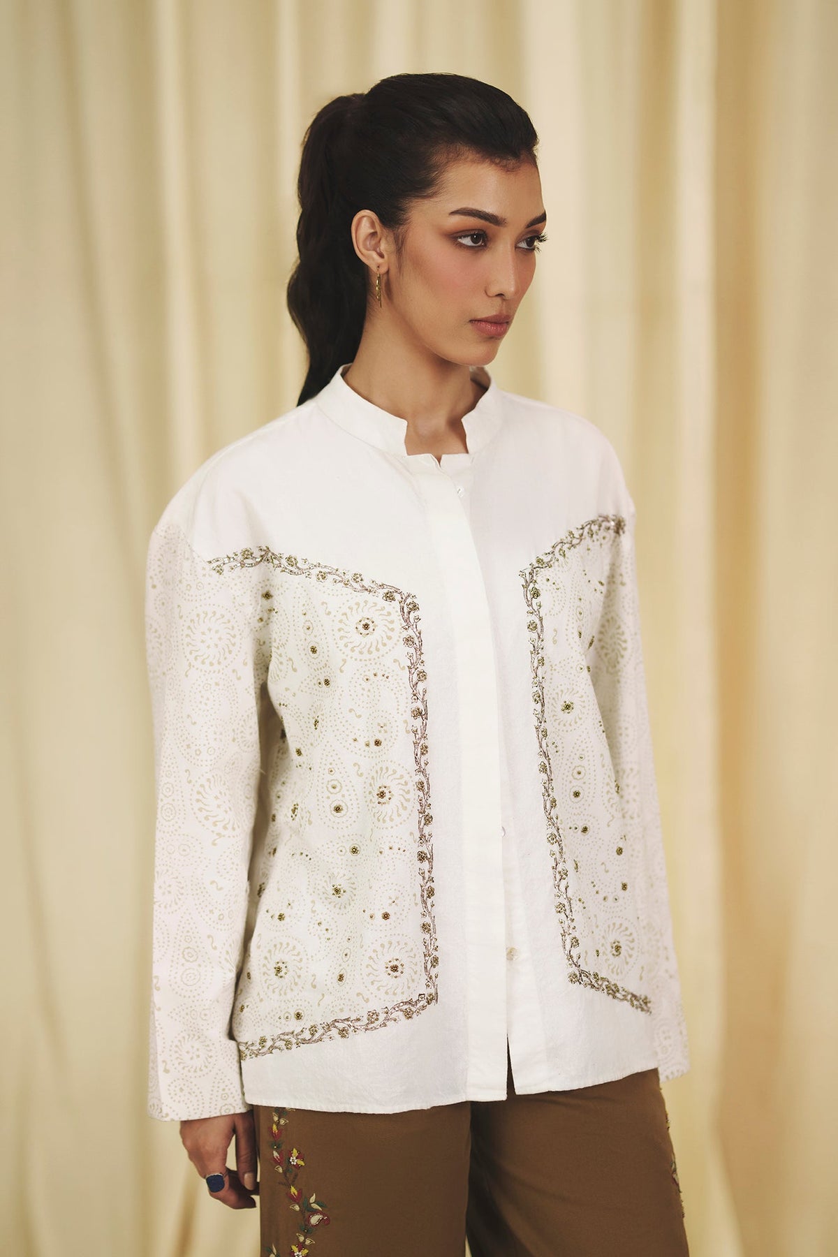 EMBROIDERED TOP (E0288/120/005)