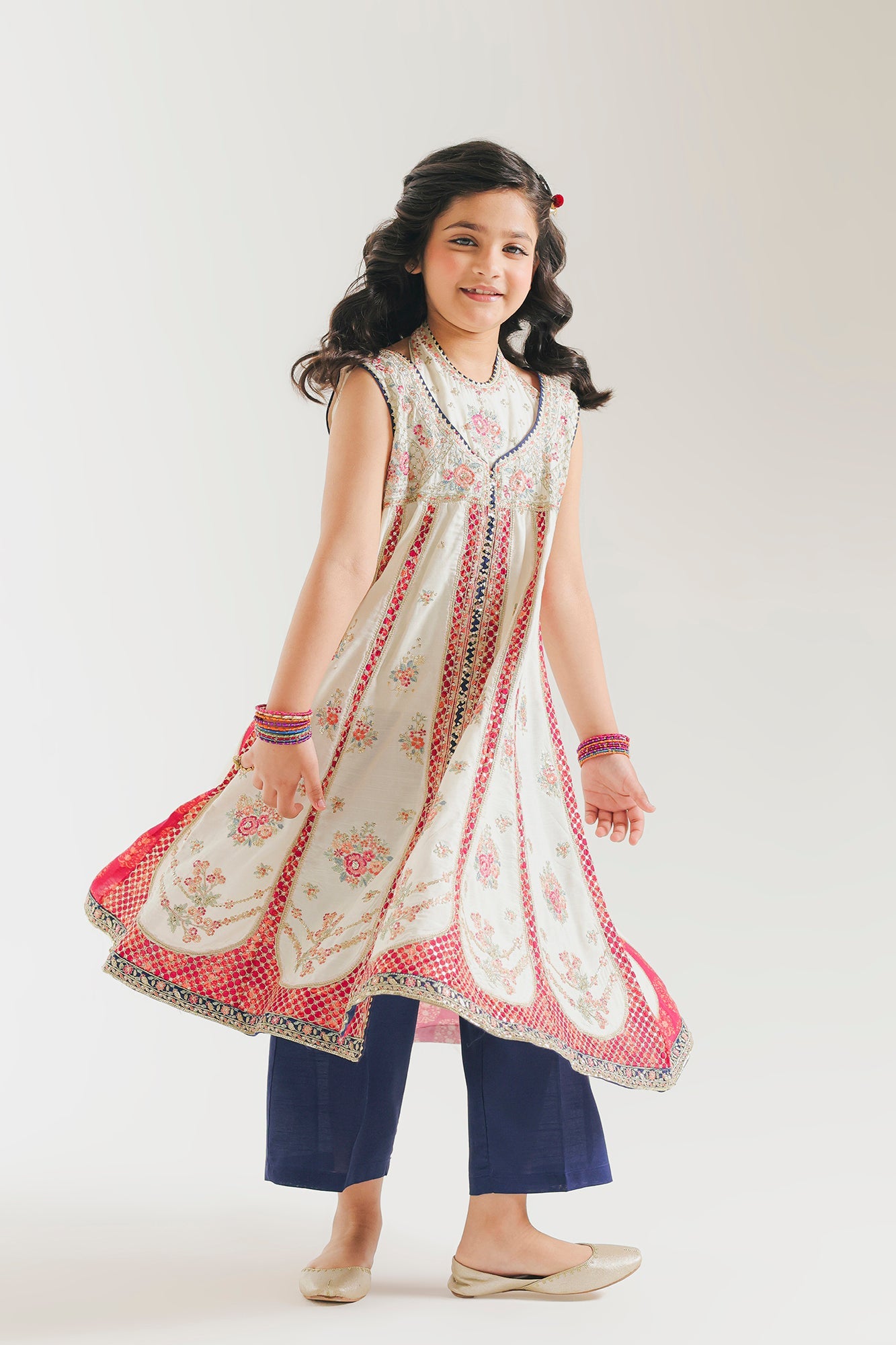 EMBROIDERED SUIT (E0302/415/005 E0302/315/005)