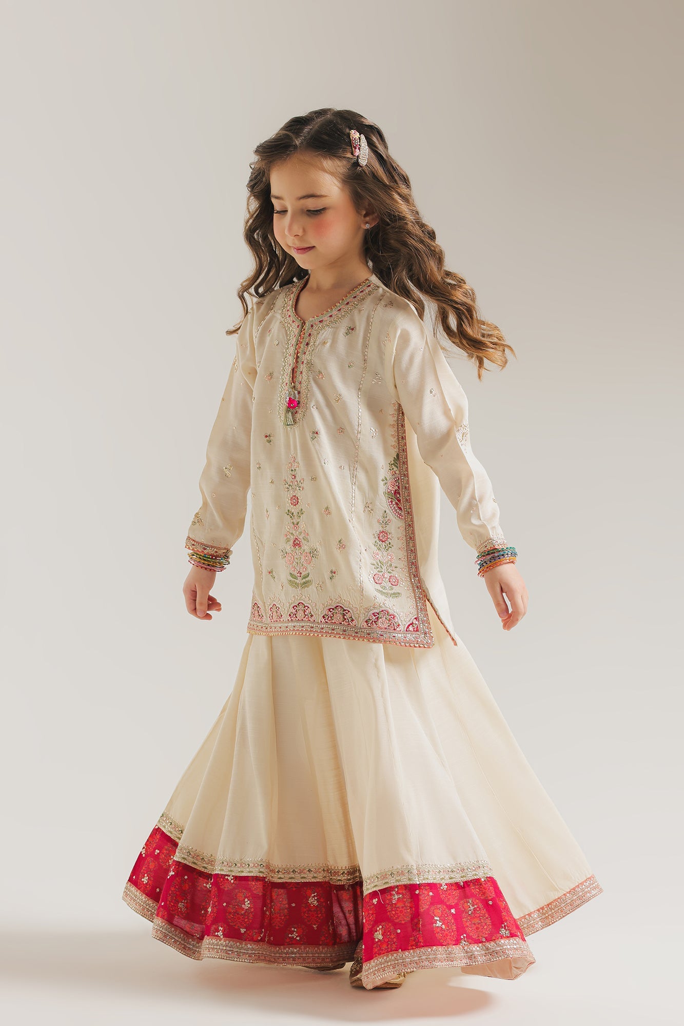 EMBROIDERED SUIT (E0306/415/003 E0306/315/003)