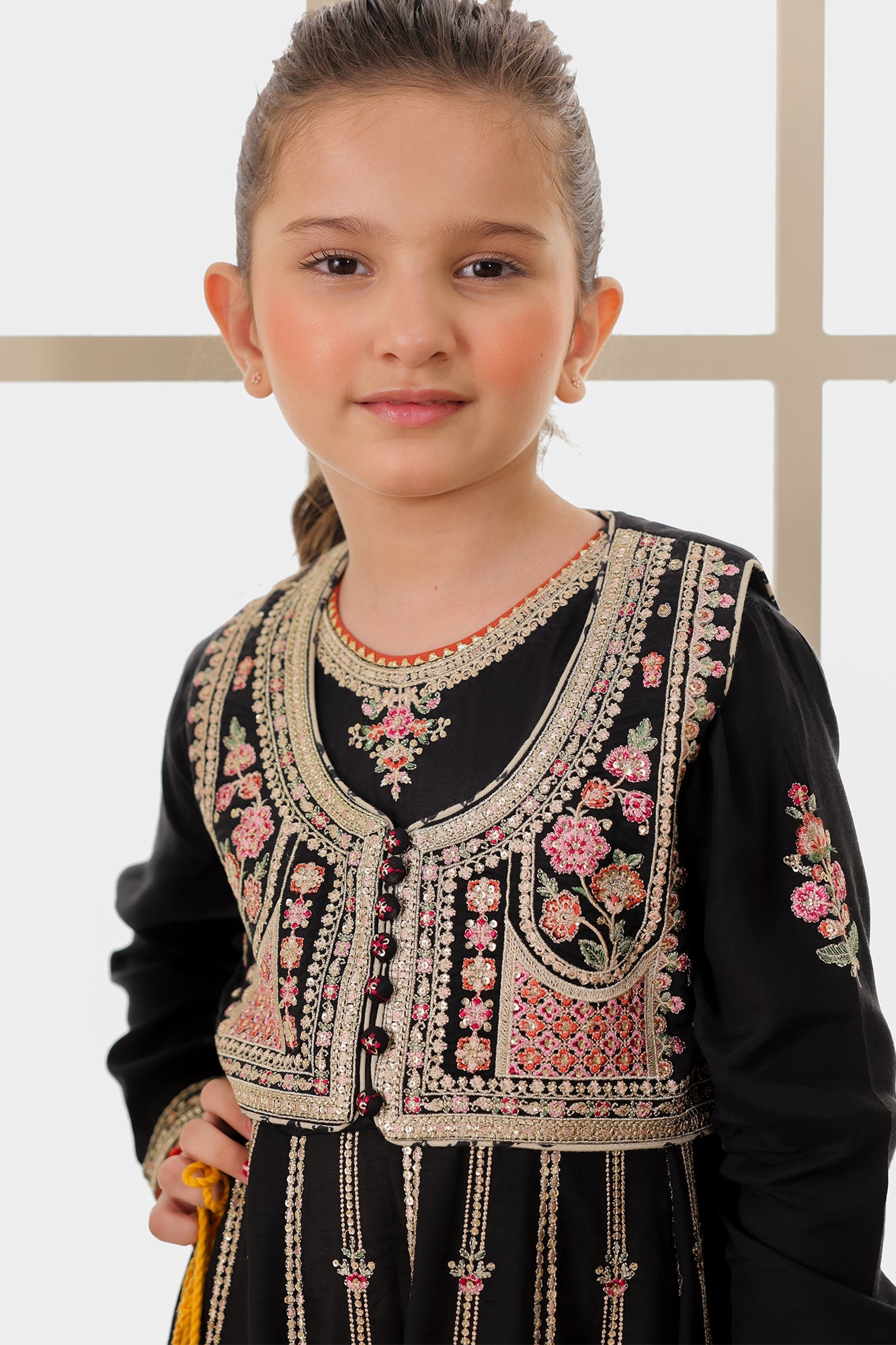 EMBROIDERED DRESS (E0309/415/902 E0309/315/902)
