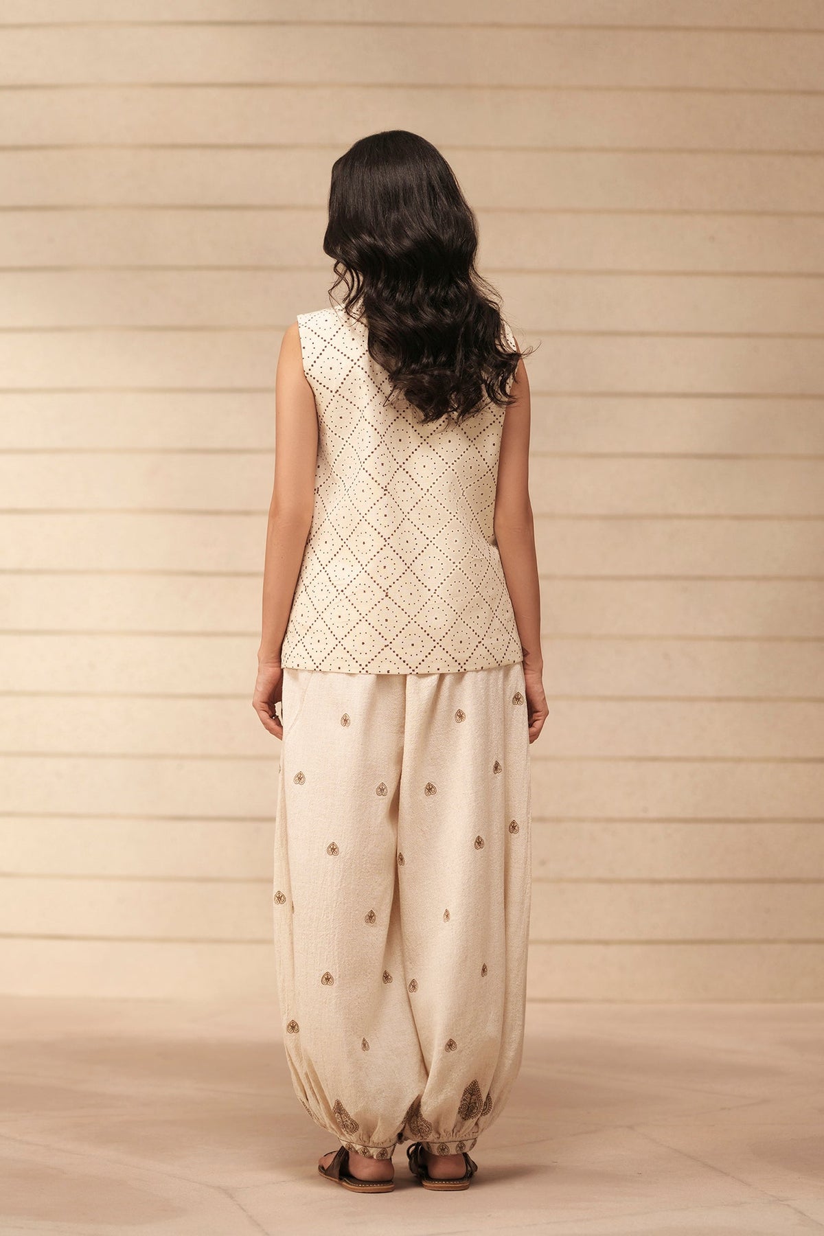 WAIST COAT (E0326/120/007)