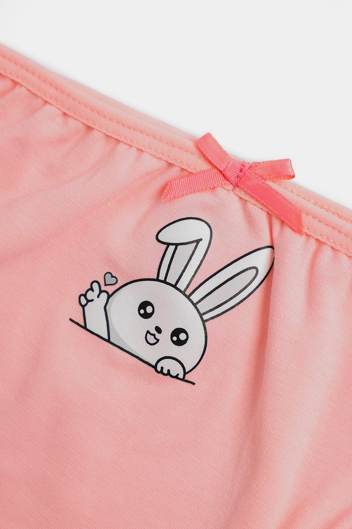 BRIEFS (E0414/411/998)