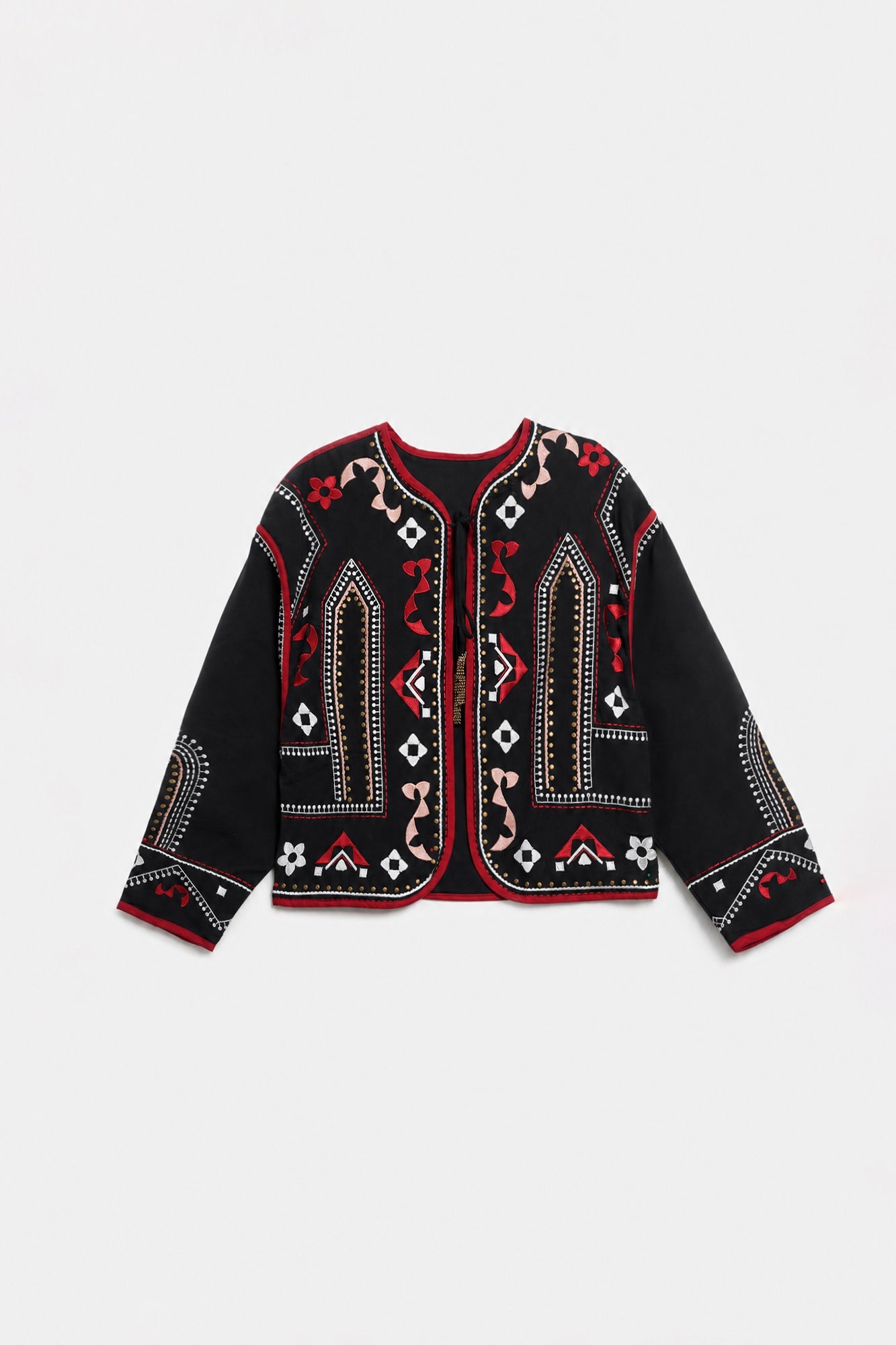 EMBROIDERED TOP (E0502/101/902)