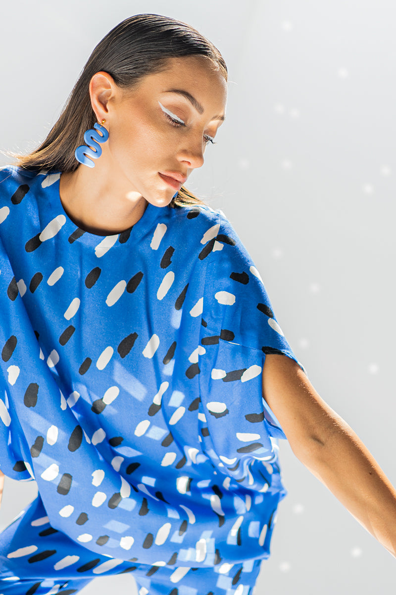 https://cdn.shopify.com/s/files/1/0568/3308/1529/products/E05289-BL0-2_c105affb-d6d6-4fb4-831c-beaed3353aac.jpg?v=1736854720