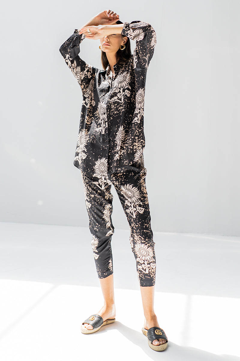 Black flower 2 piece